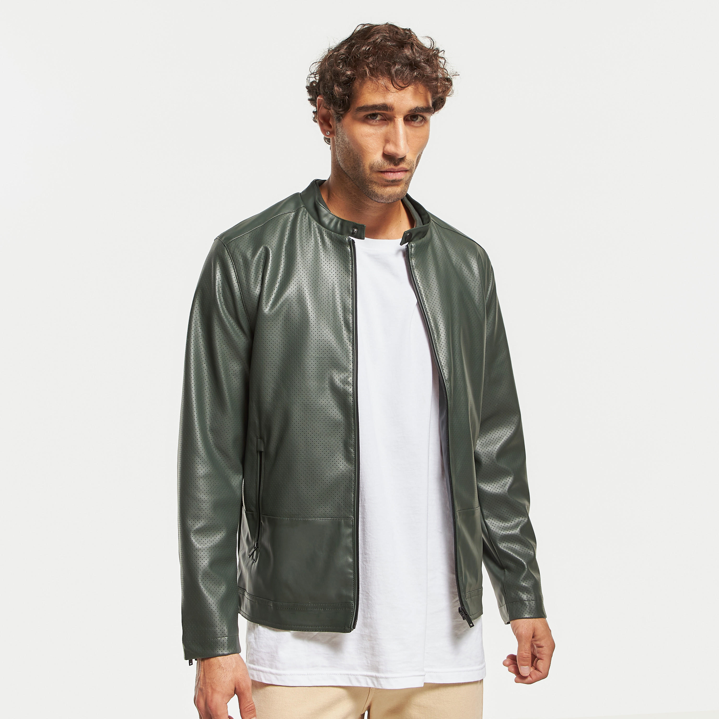 جاكيت بايكر بارز الملمس بياقة ماندارين وجيوب-men-clothing-jacketsandblazers-jackets-image-15