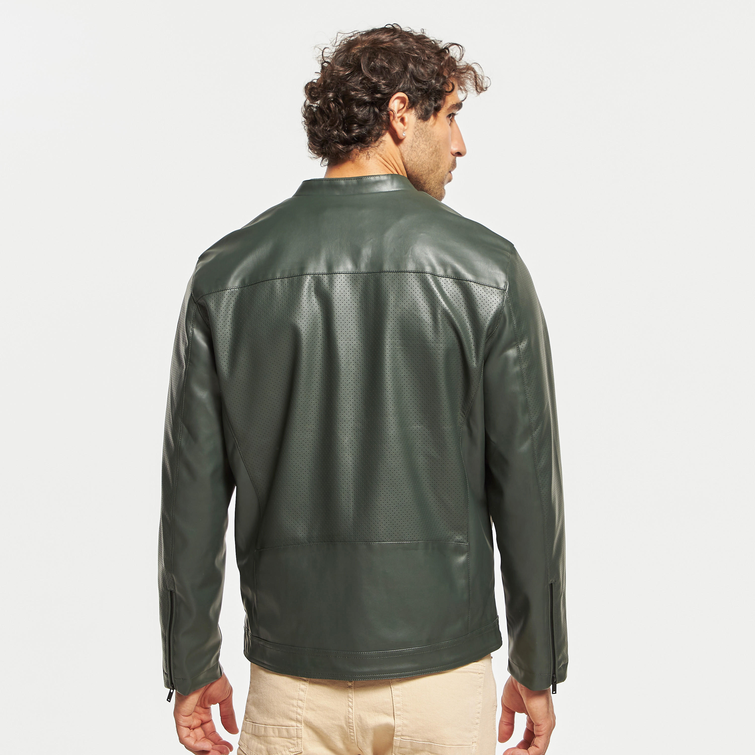 جاكيت بايكر بارز الملمس بياقة ماندارين وجيوب-men-clothing-jacketsandblazers-jackets-image-17