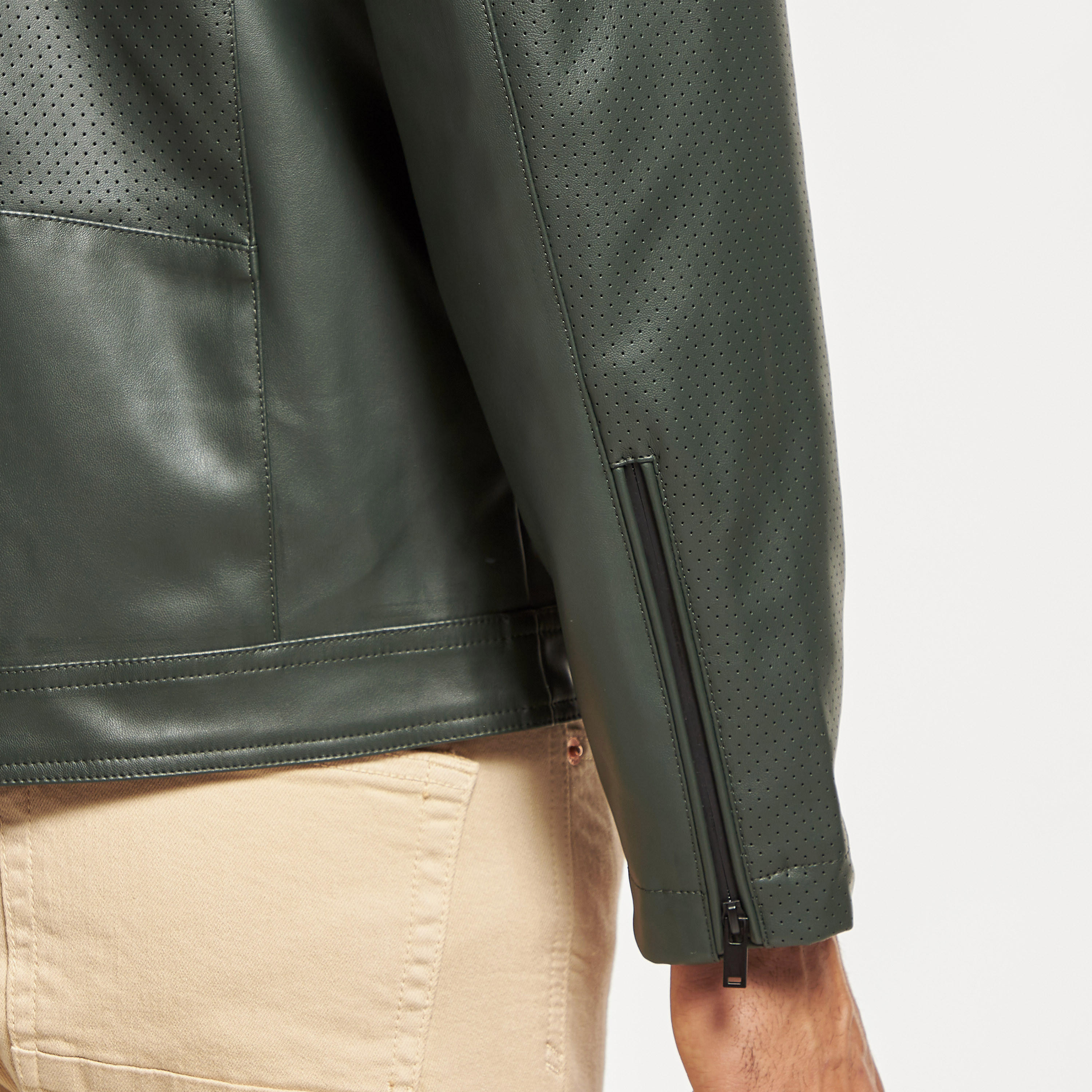 جاكيت بايكر بارز الملمس بياقة ماندارين وجيوب-men-clothing-jacketsandblazers-jackets-image-19