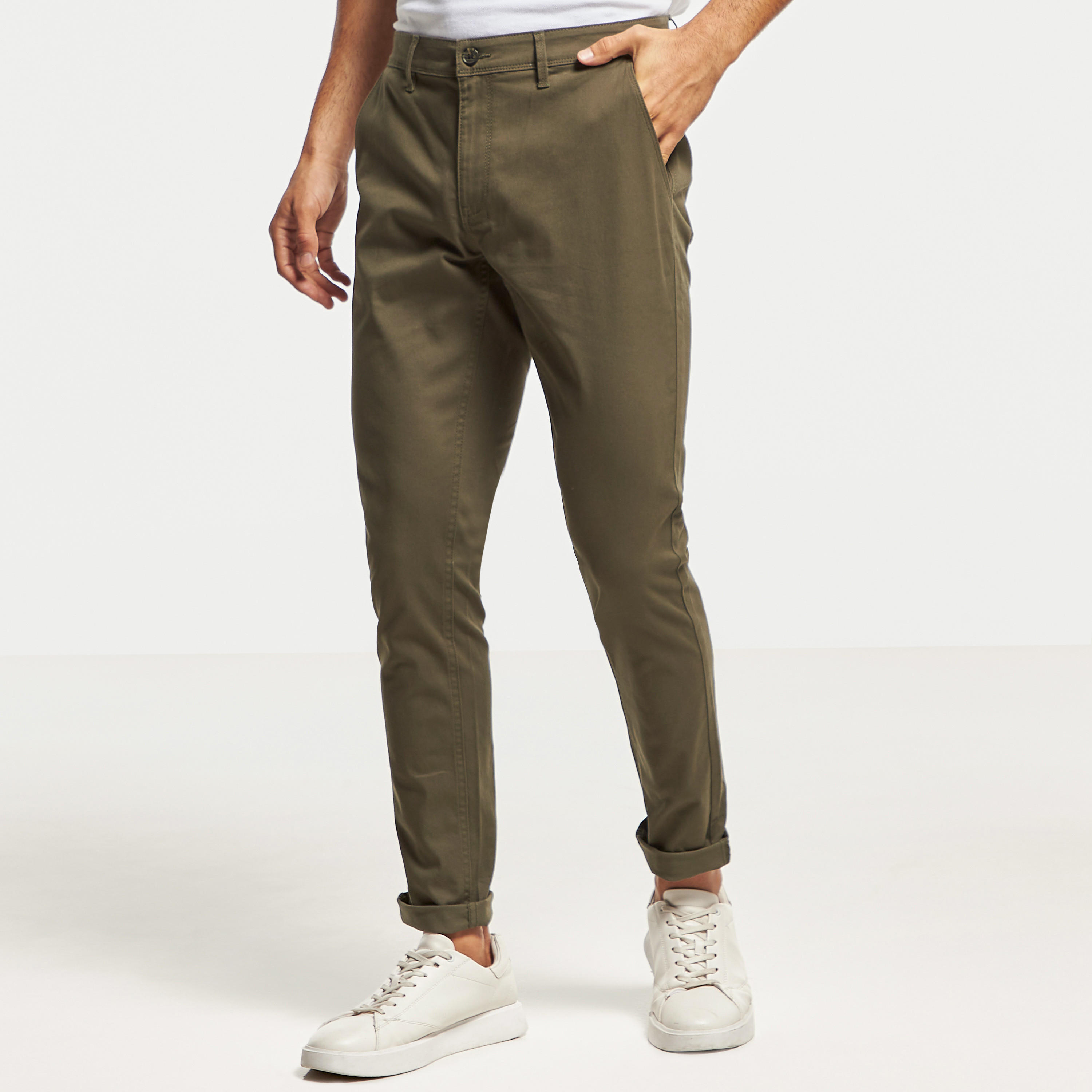 بنطلون شينو بقصّة عادية وجيوب وزر إغلاق-men-clothing-bottoms-trousersandchinos-chinos-image-5