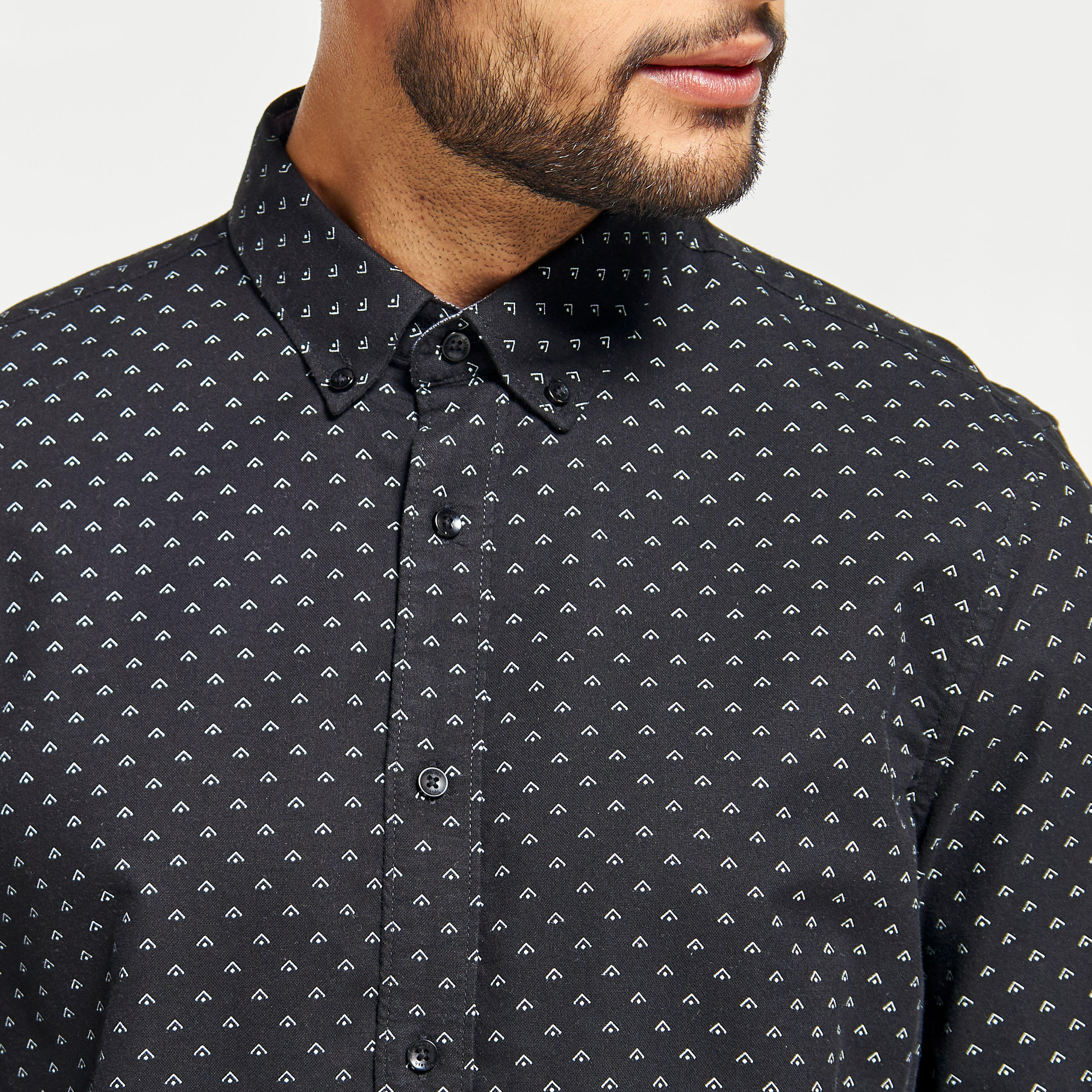 قميص أكسفورد بأكمام طويلة وأزرار وطبعات-men-clothing-shirts-image-4