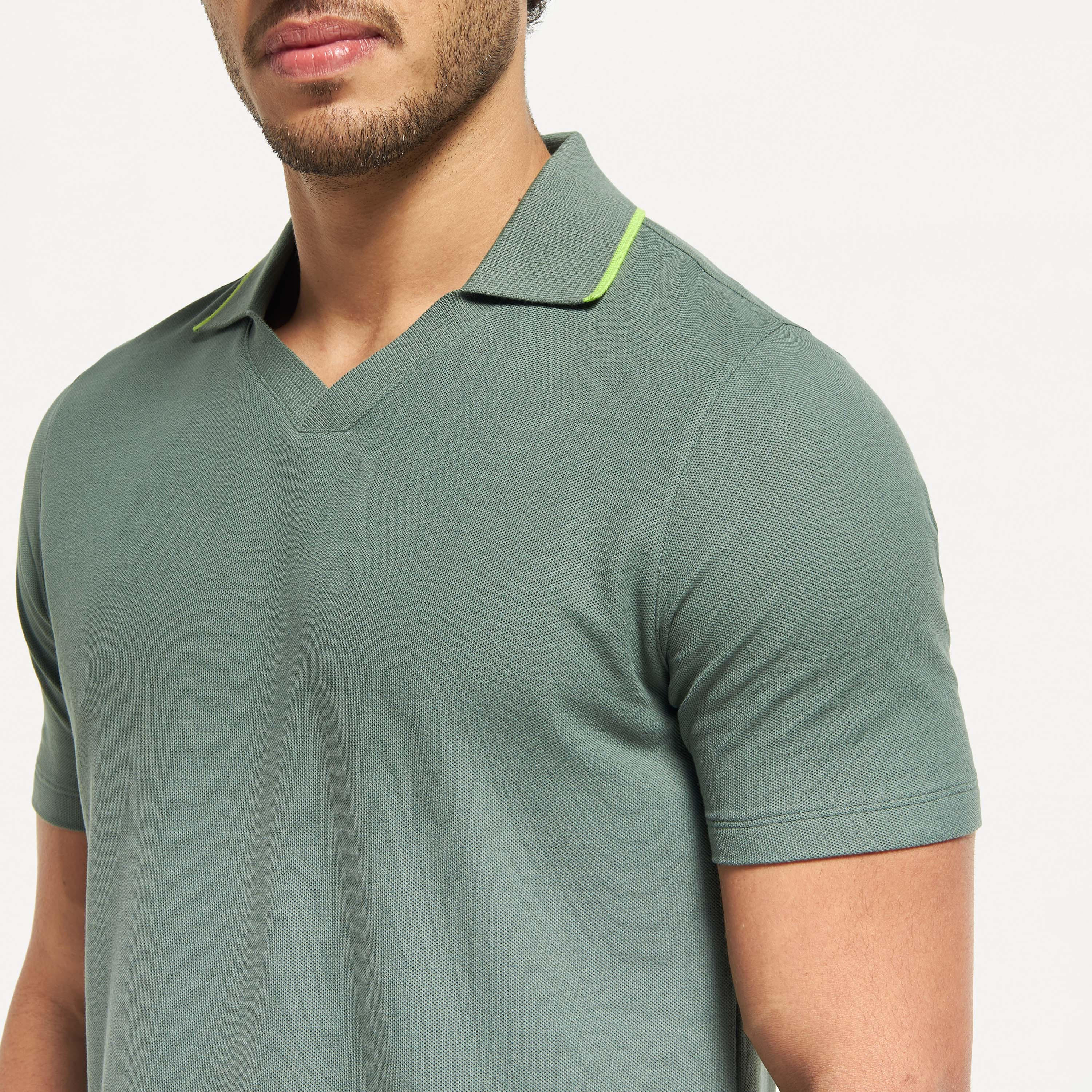 تيشيرت بولو سادة بأكمام قصيرة-men-clothing-tshirtsandpolos-polos-image-11