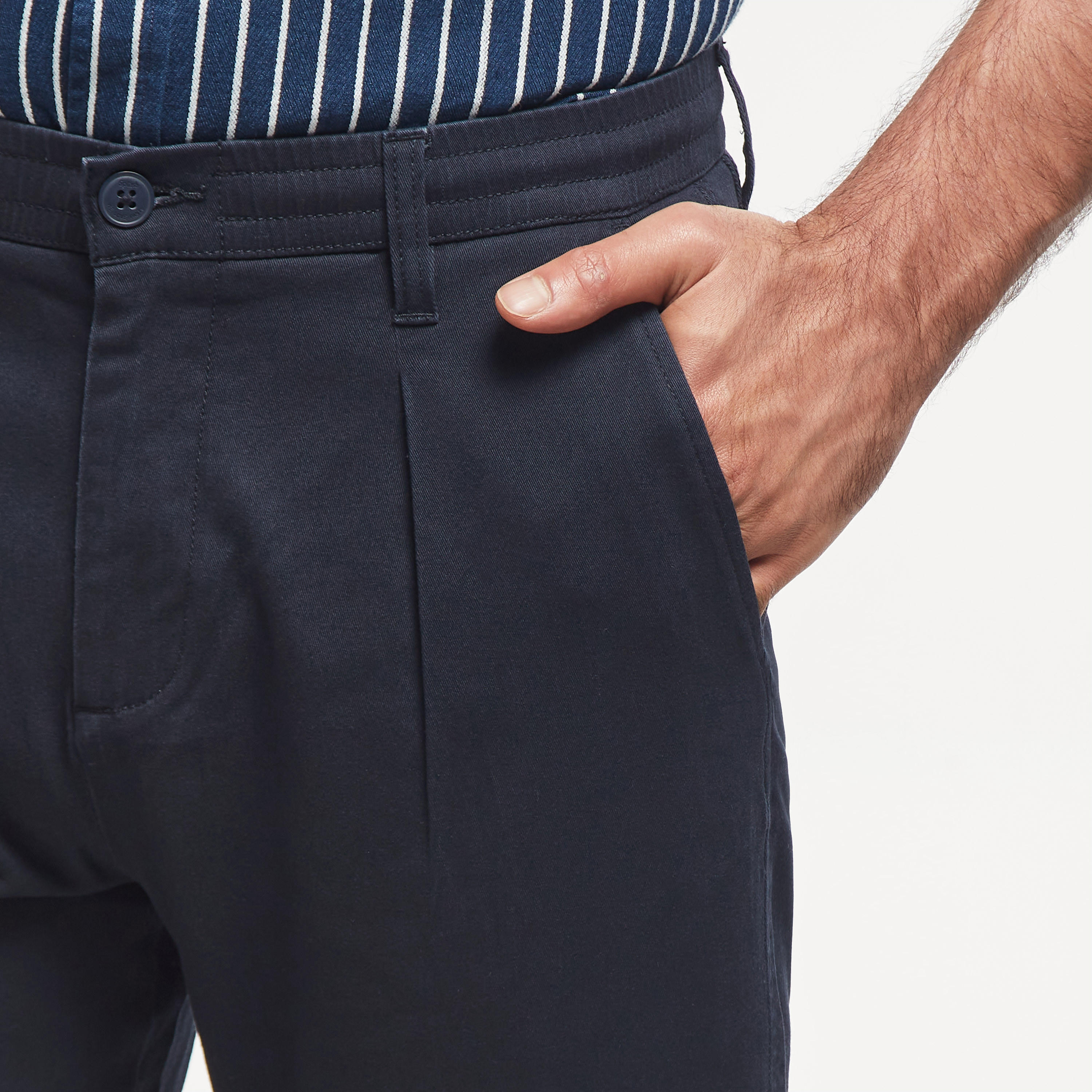بنطلون سادة بقصة مريحة برباط إغلاق وجيوب-men-clothing-bottoms-trousersandchinos-trousers-image-12