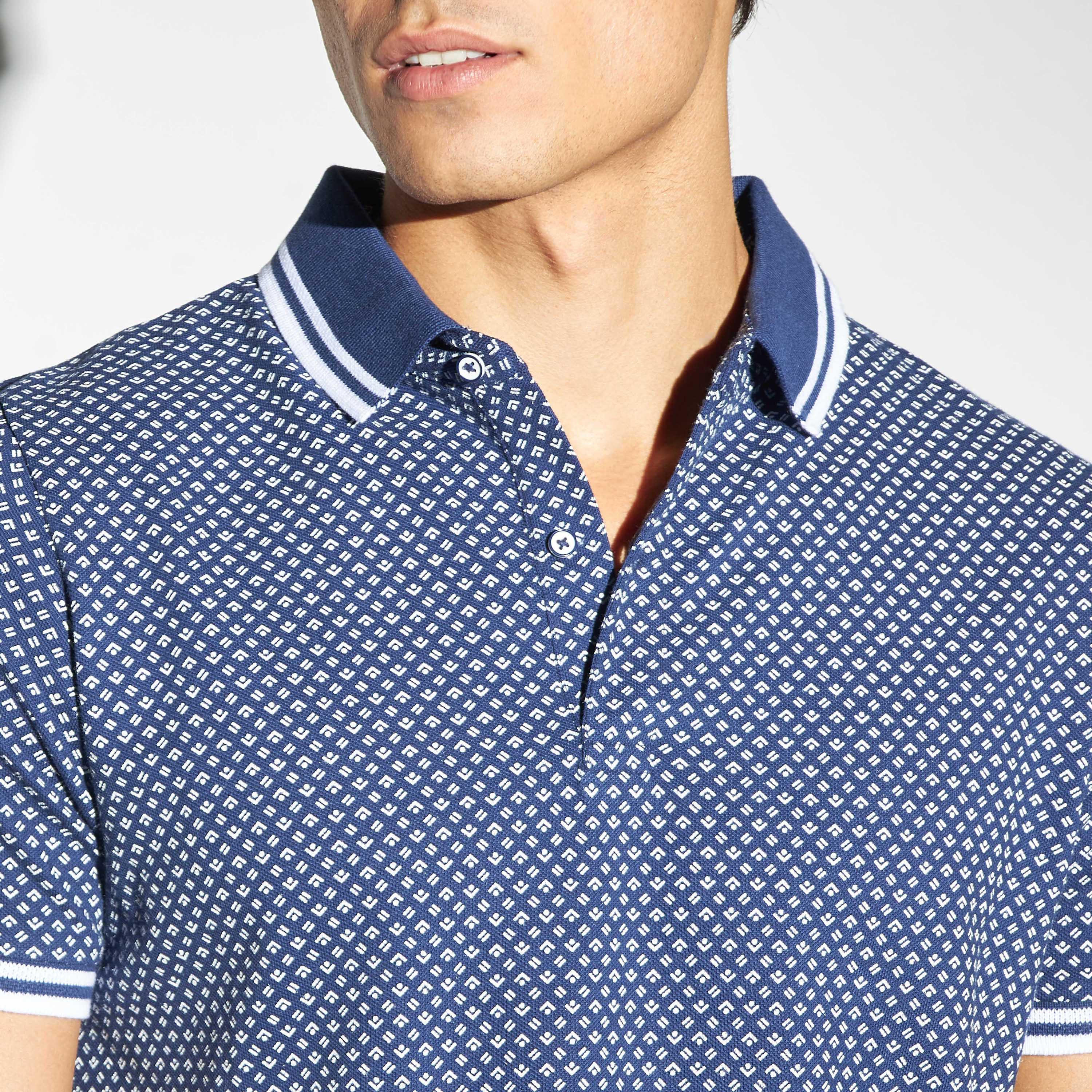 تيشيرت بولو بأكمام قصيرة وطبعات هندسية-men-clothing-tshirtsandpolos-polos-image-4