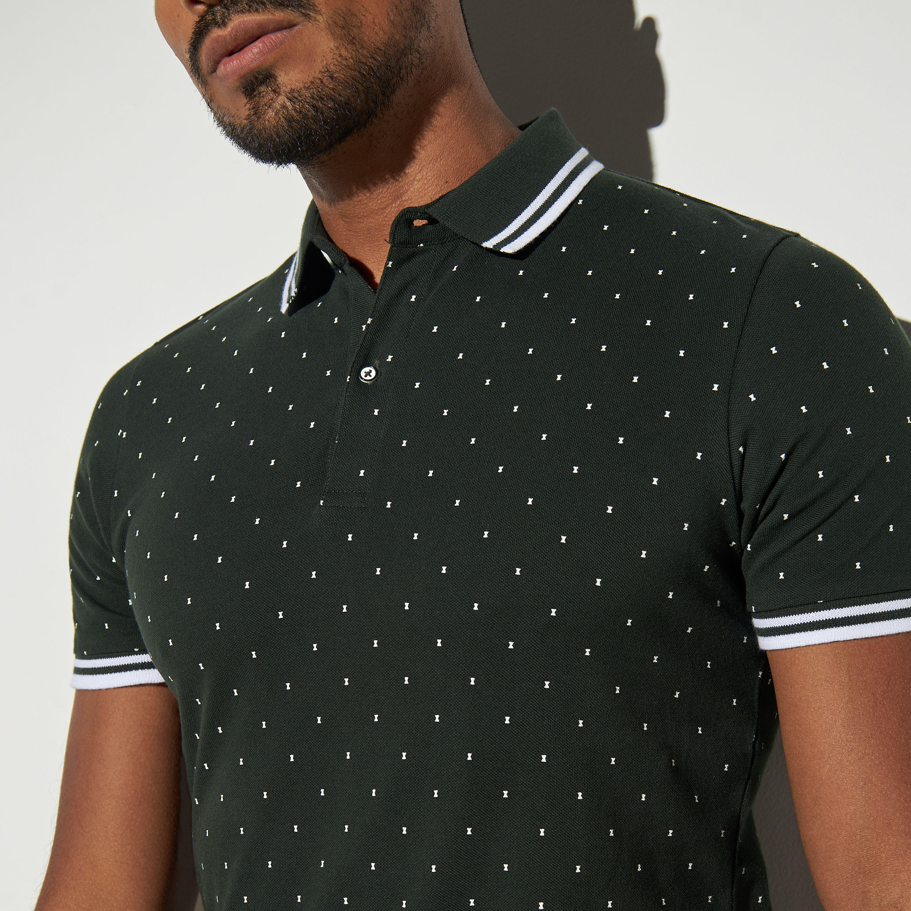 تيشيرت بولو بأكمام قصيرة وطبعات-men-clothing-tshirtsandpolos-polos-image-4