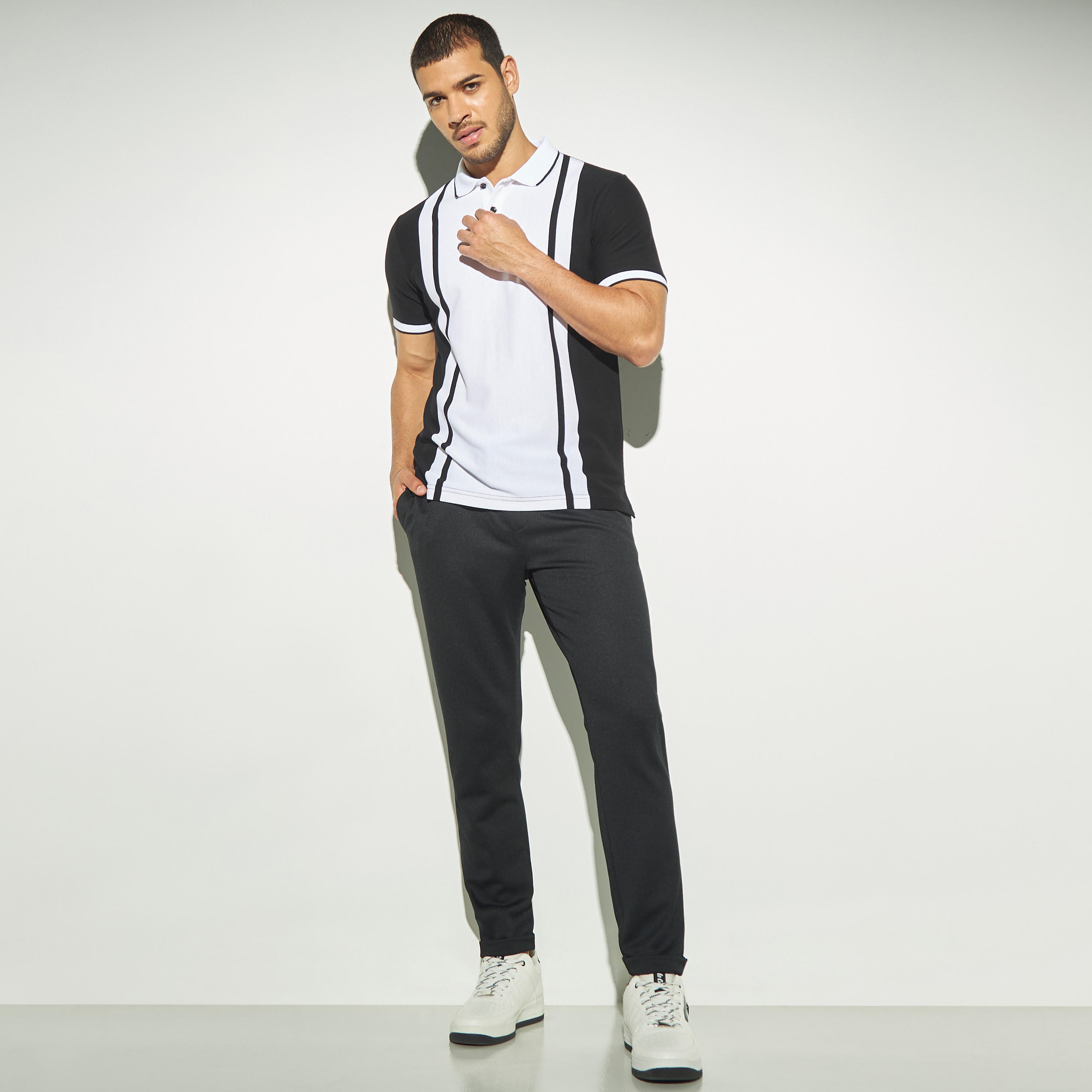 تيشيرت بولو مخطّط بأكمام قصيرة-men-clothing-tshirtsandpolos-polos-image-2