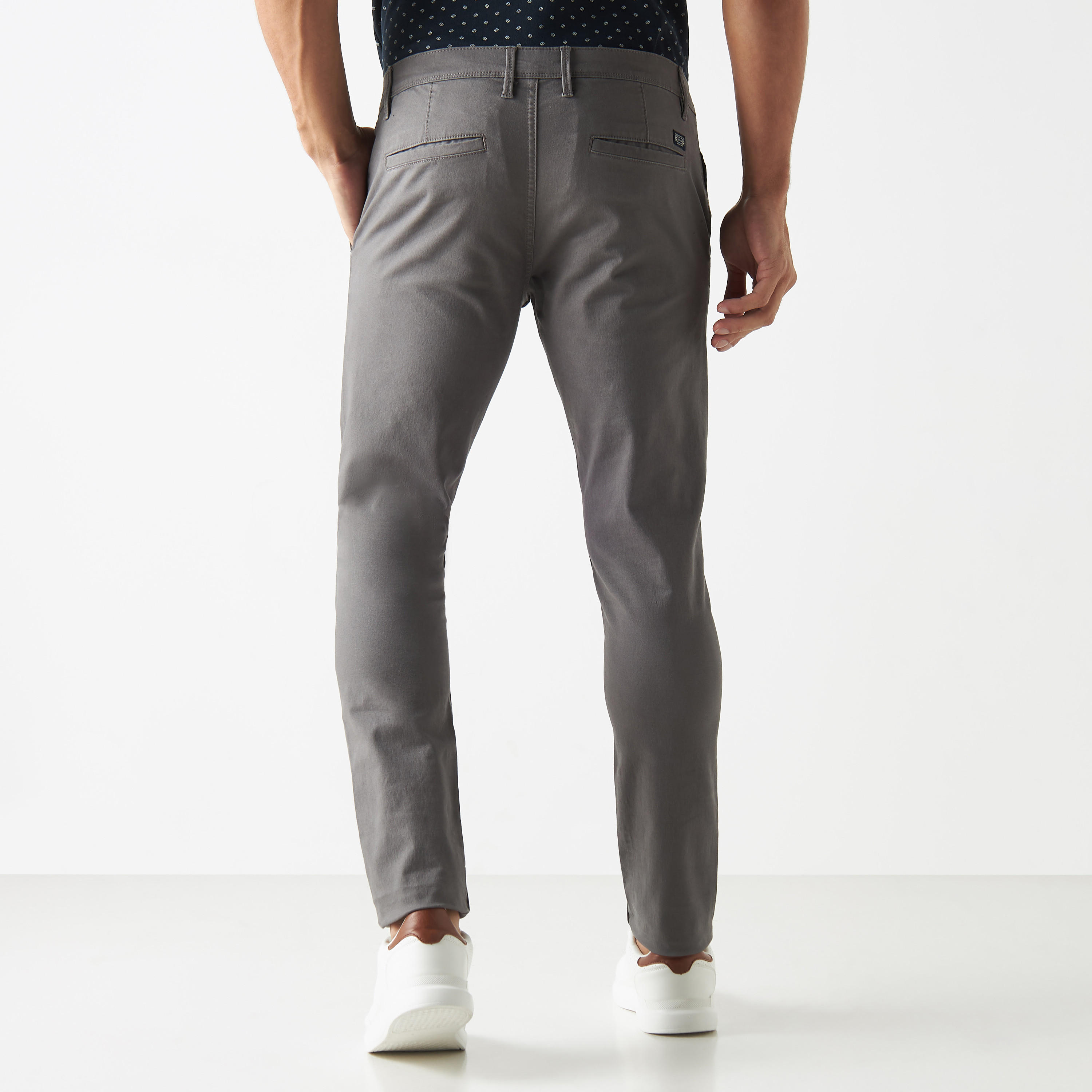 Regular Fit Solid Chinos with Pockets-men-clothing-bottoms-trousersandchinos-chinos-image-3