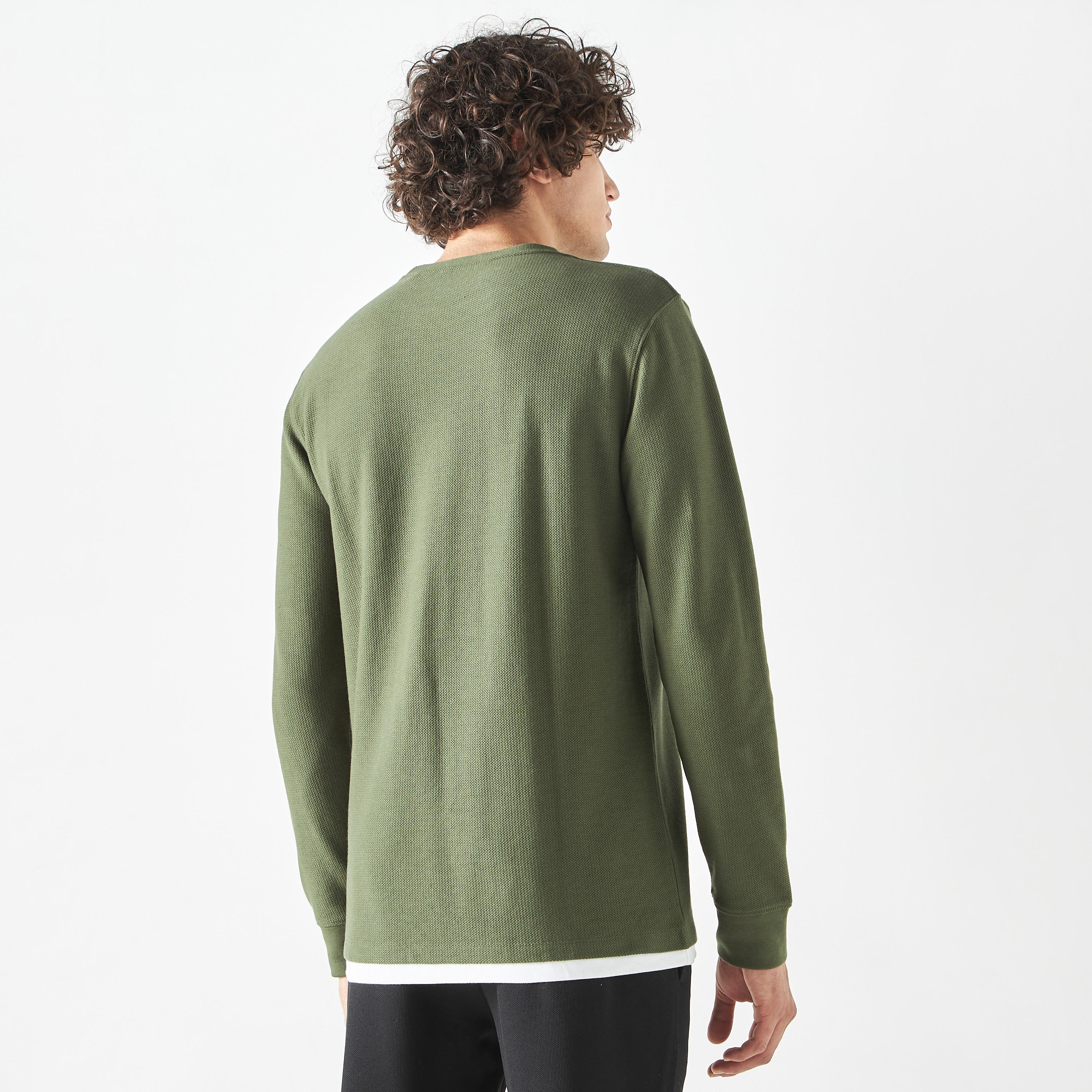 سويت شيرت بارز الملمس بأكمام طويلة وياقة ضيقة-men-winterwear-hoodiesandsweatshirts-image-3