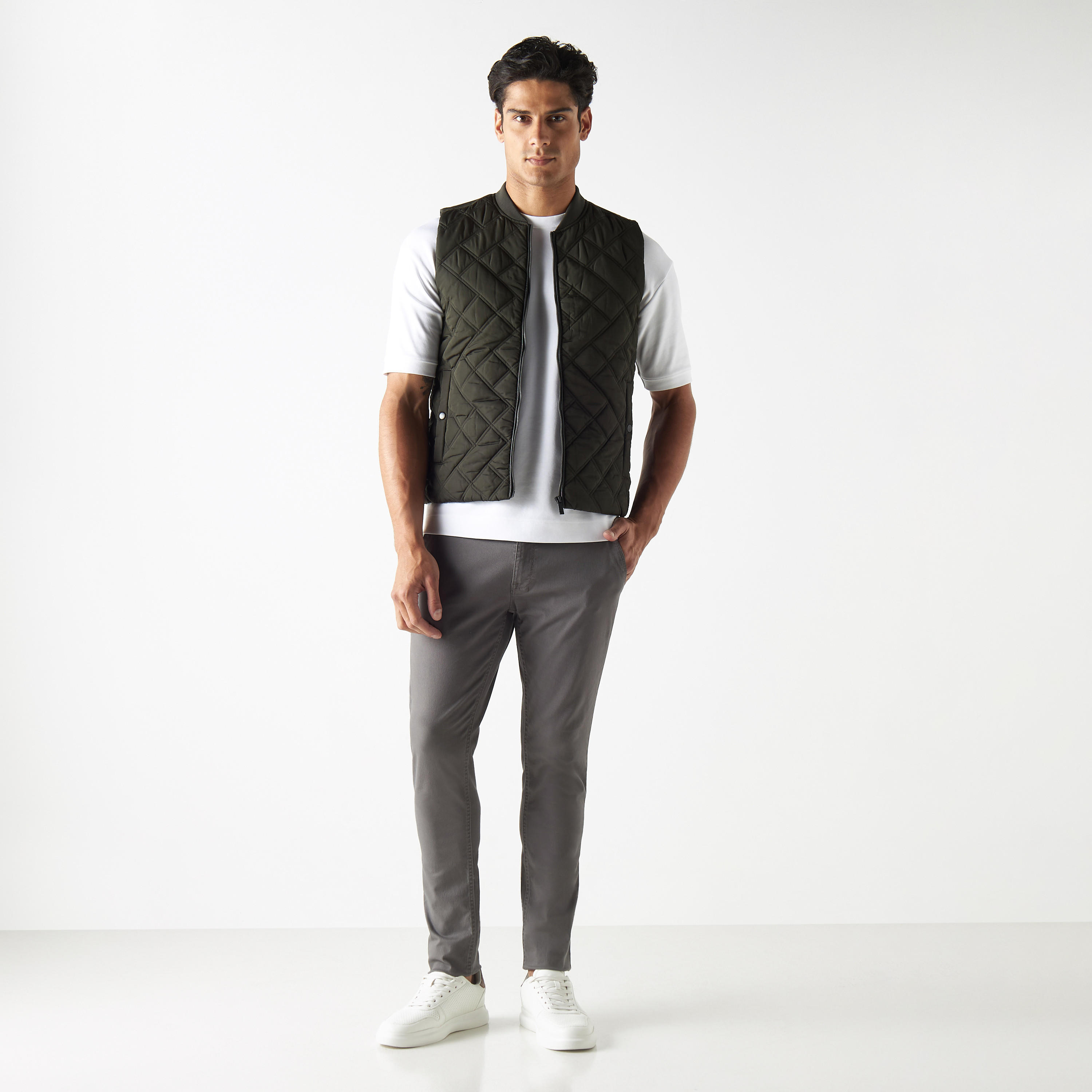 Quilted Sleeveless Jacket with Zip Closure and Pockets-men-clothing-jacketsandblazers-jackets-image-2