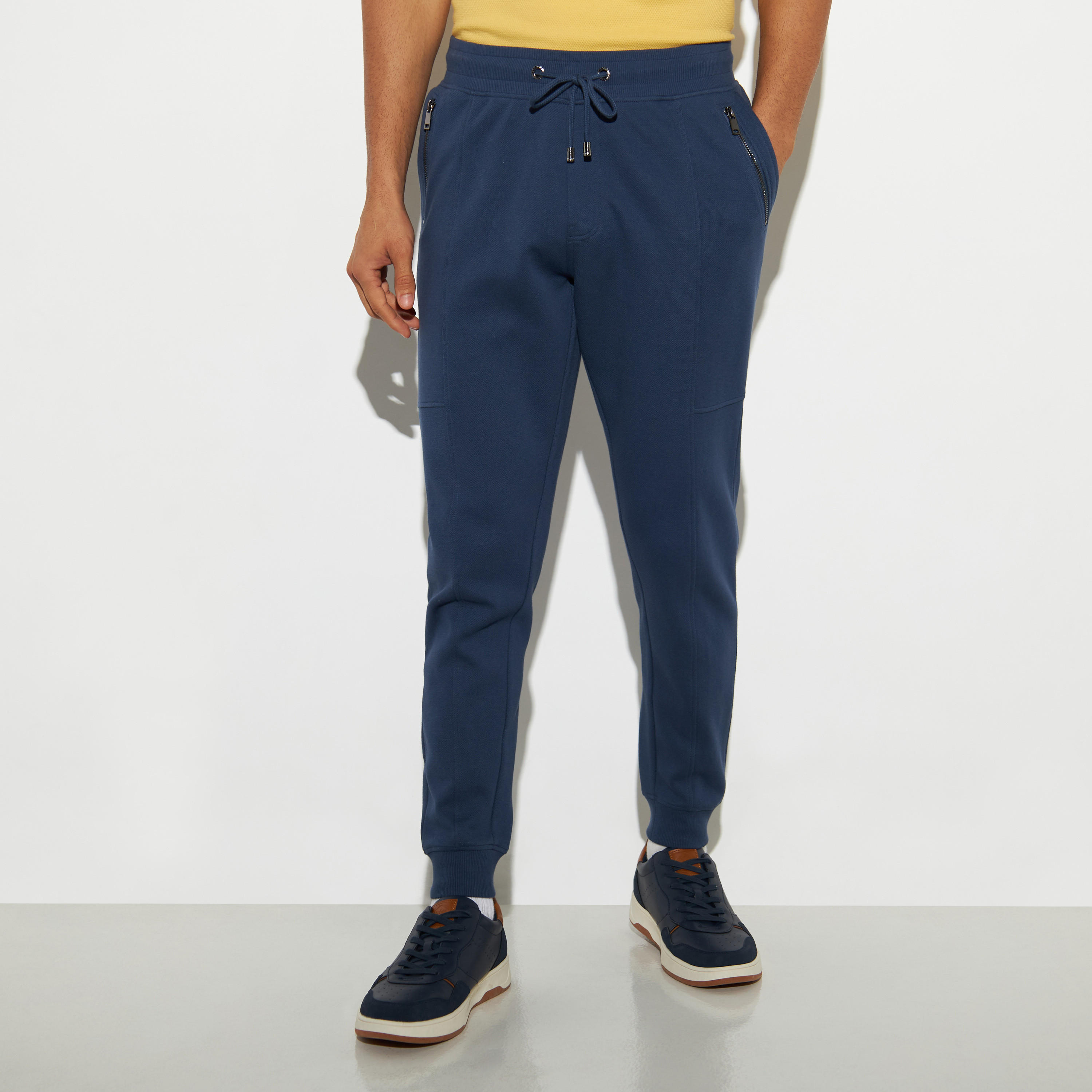 Iconic Solid Relaxed Fit Joggers with Drawstring Closure and Pockets-men-clothing-bottoms-joggers-image-1