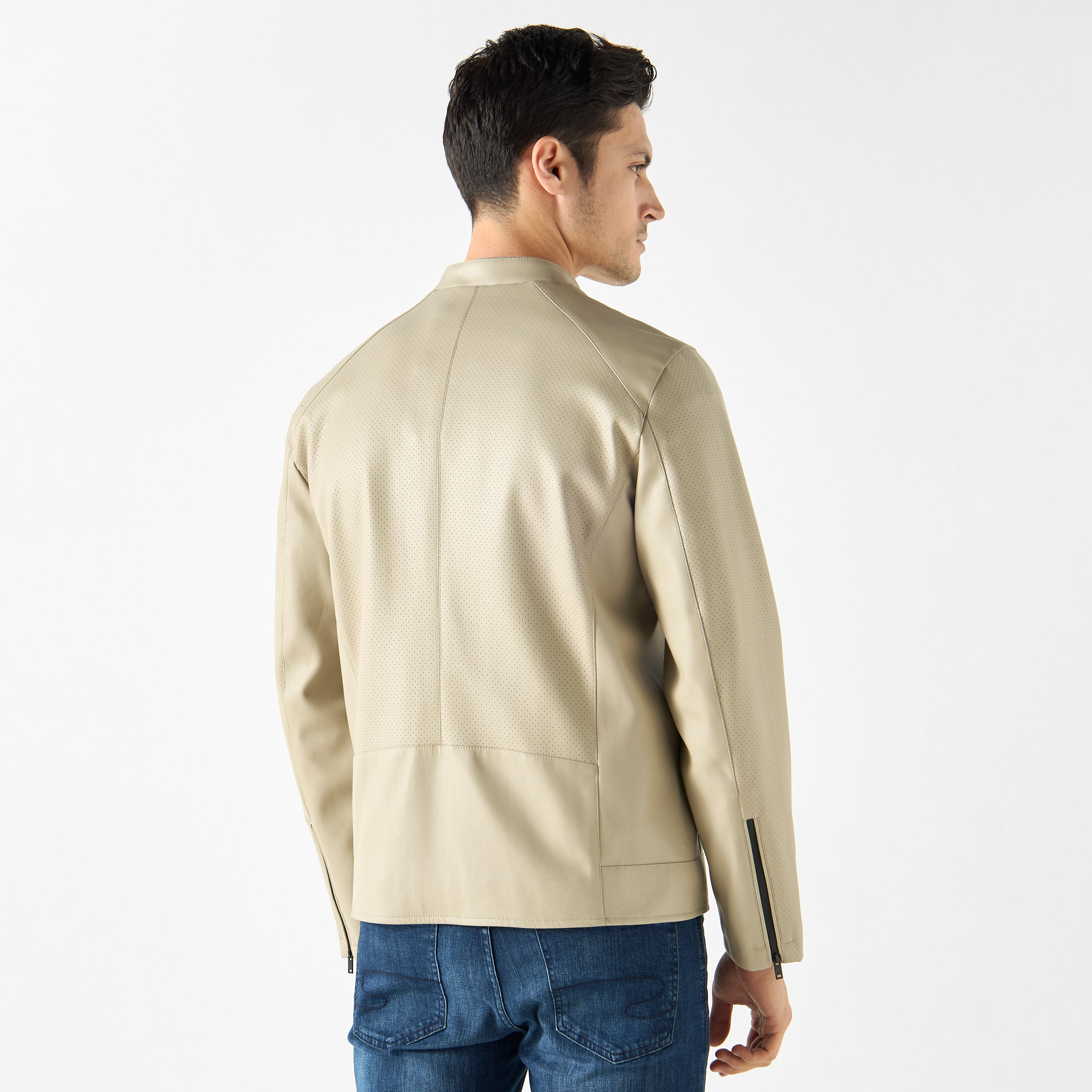 جاكيت بارز الملمس بياقة ماندارين وجيوب-men-clothing-jacketsandblazers-jackets-image-3