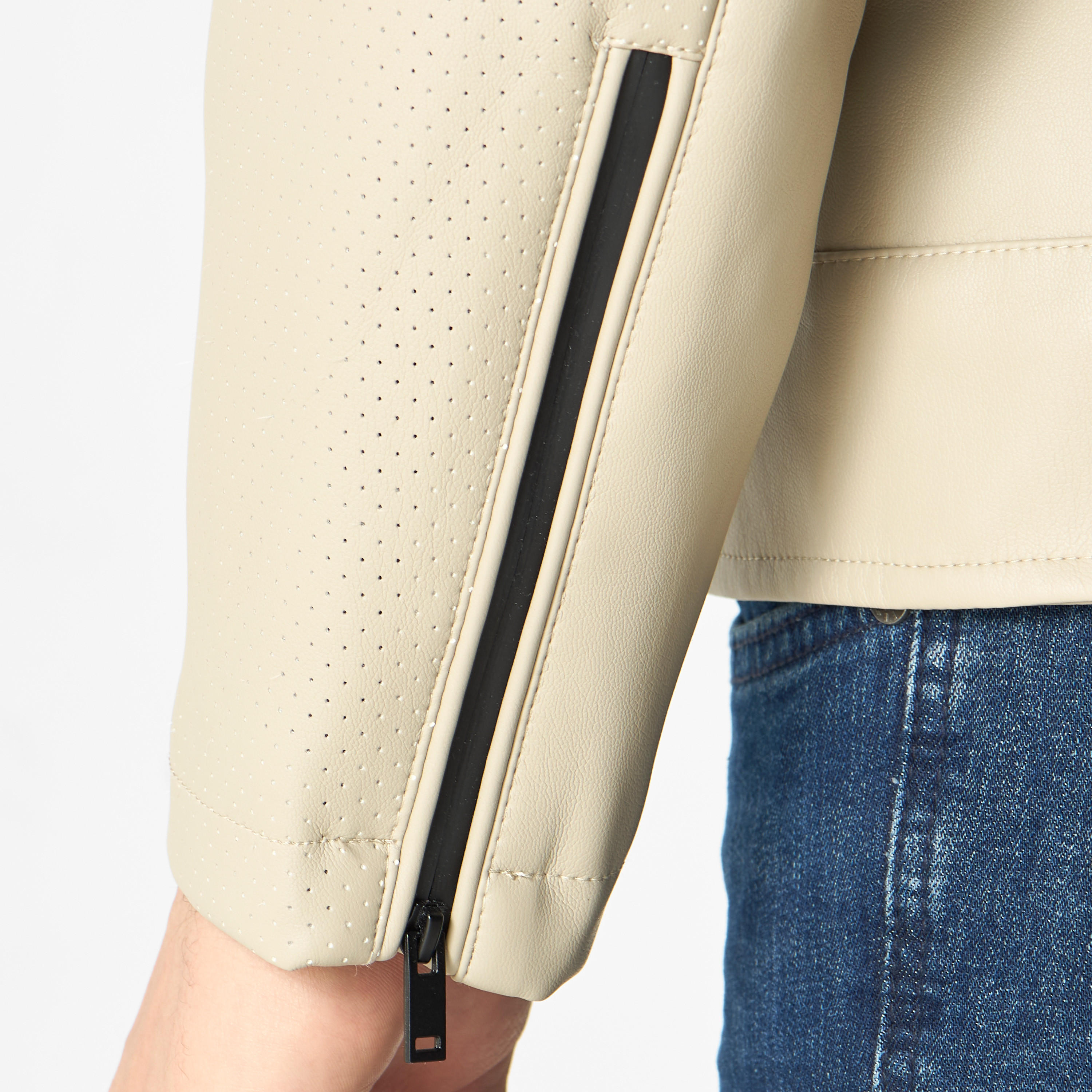 جاكيت بارز الملمس بياقة ماندارين وجيوب-men-clothing-jacketsandblazers-jackets-image-5