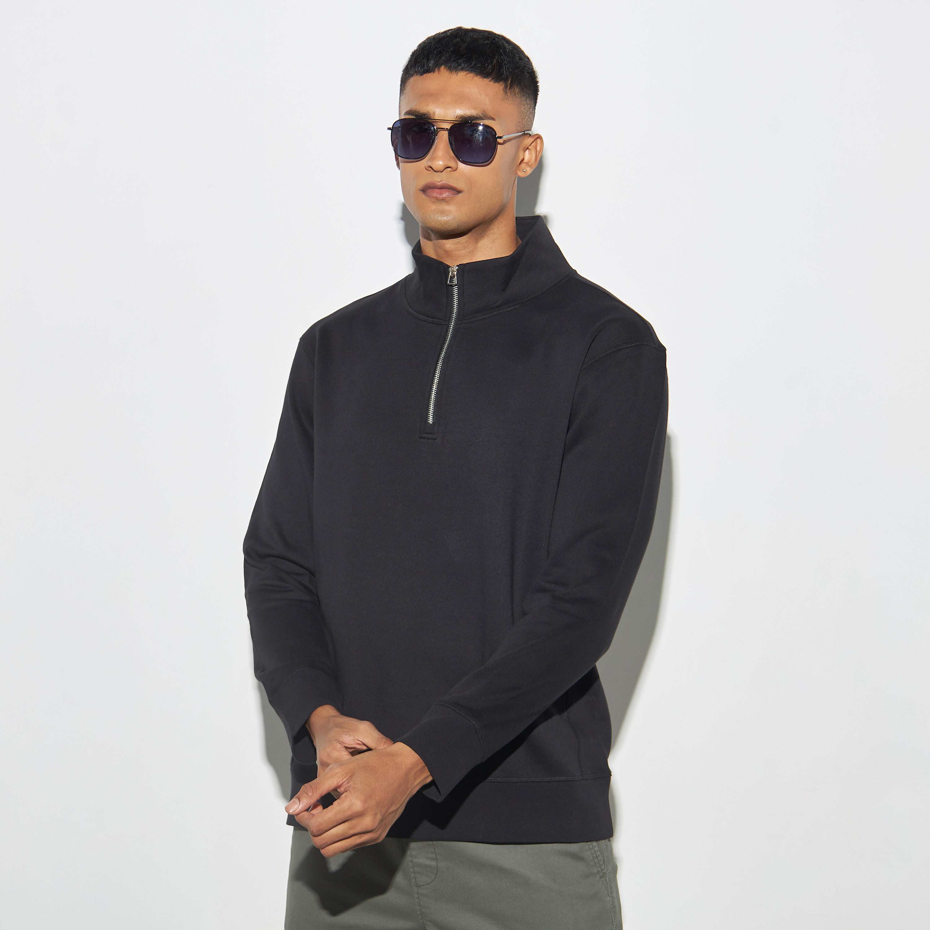سويت شيرت بأكمام طويلة وسحّاب إغلاق-men-winterwear-hoodiesandsweatshirts-image-4