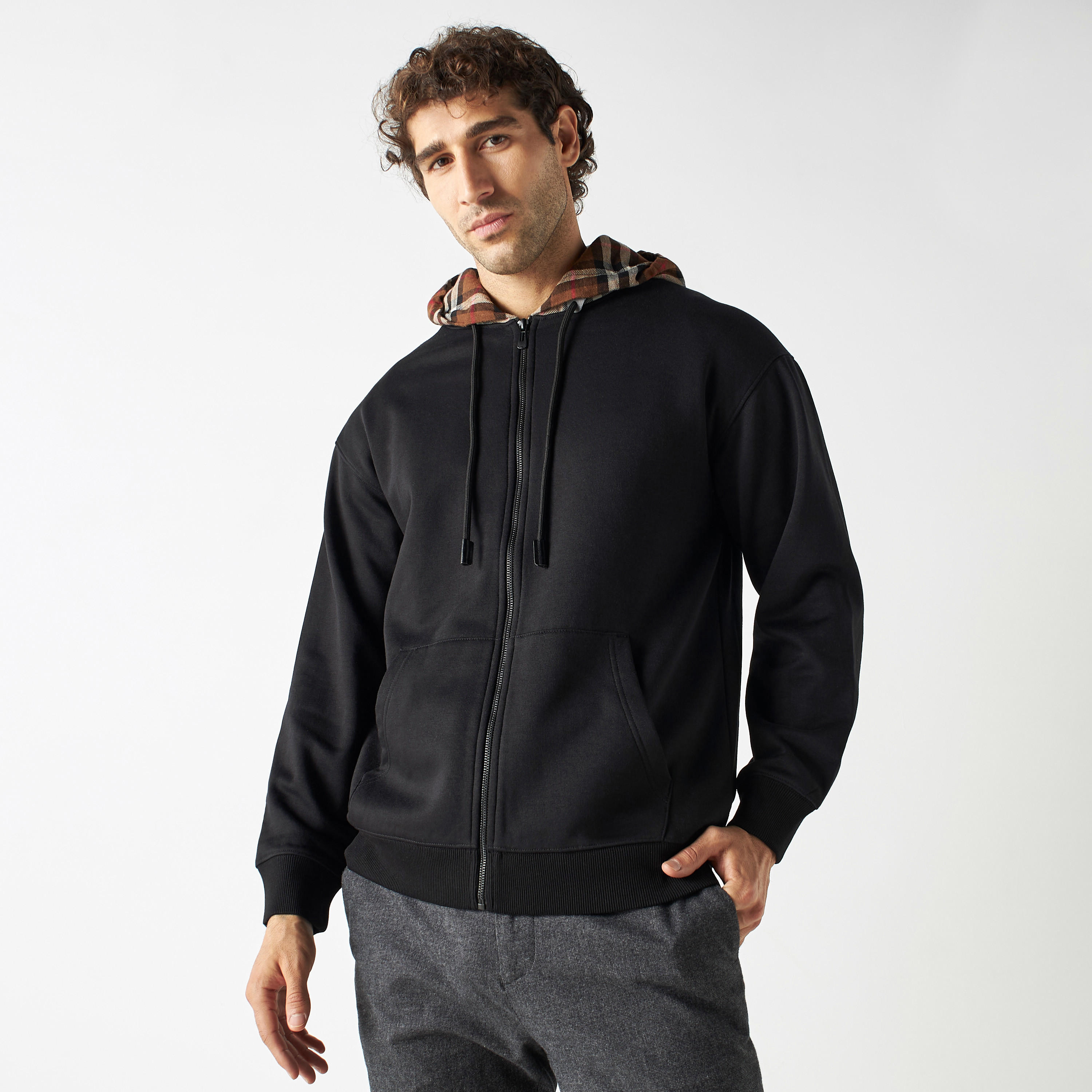 هودي كاروهات بسحّاب وأكمام طويلة من آيكونيك-men-winterwear-hoodiesandsweatshirts-image-1