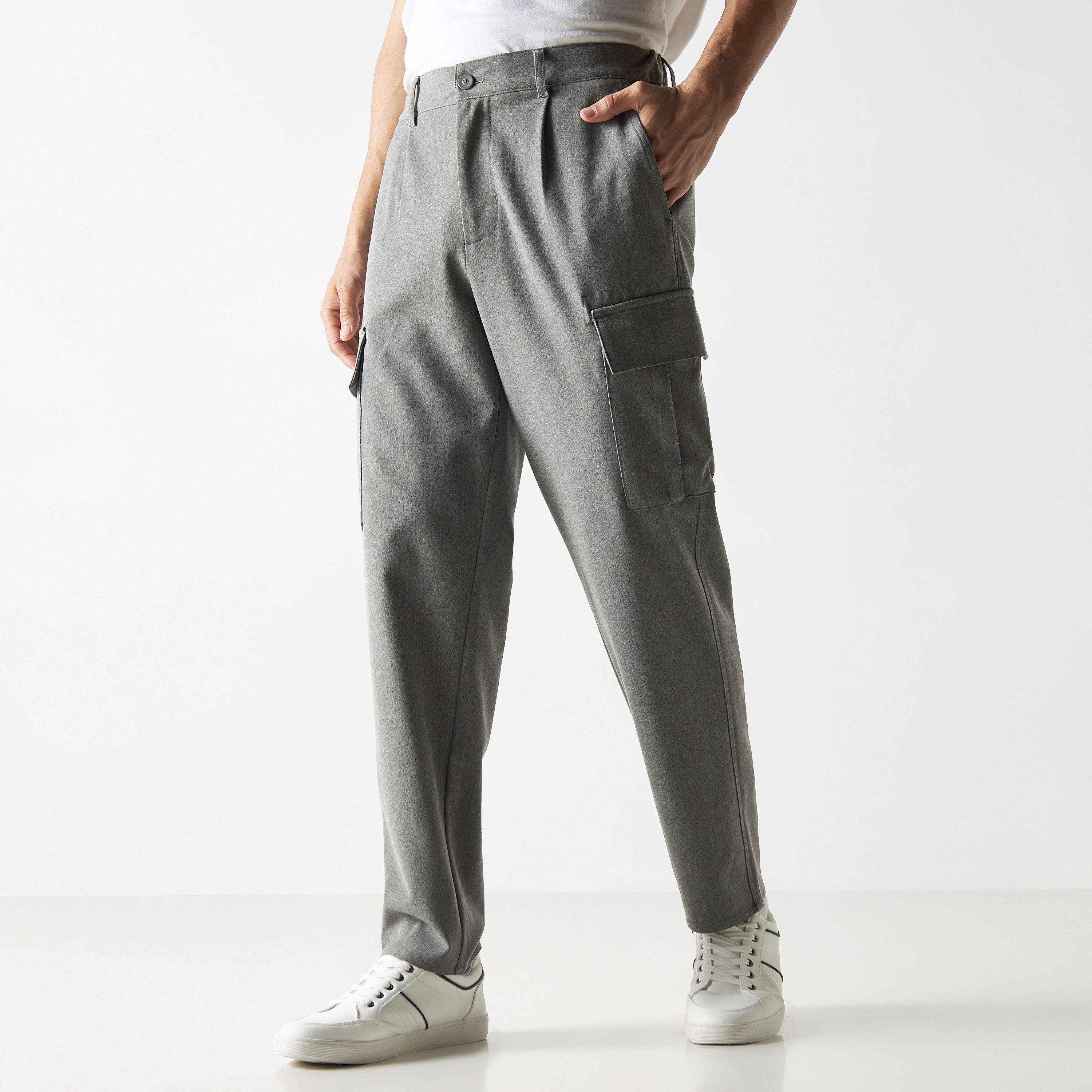 Iconic Regular Fit Solid Cargo Pants-men-clothing-bottoms-trousersandchinos-trousers-image-1
