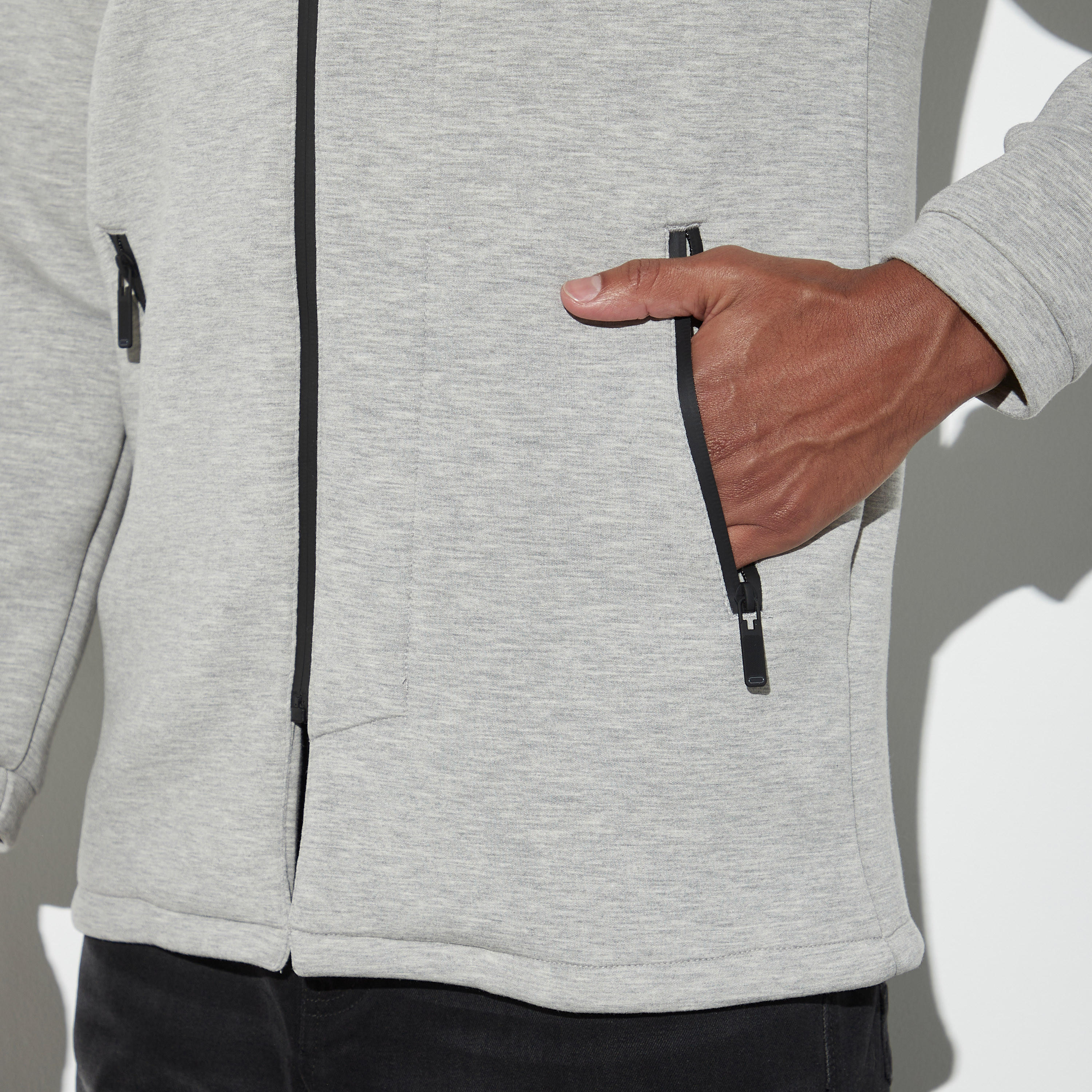 هودي بأكمام طويلة وسحّاب وجيوب من آيكونيك-men-winterwear-hoodiesandsweatshirts-image-5