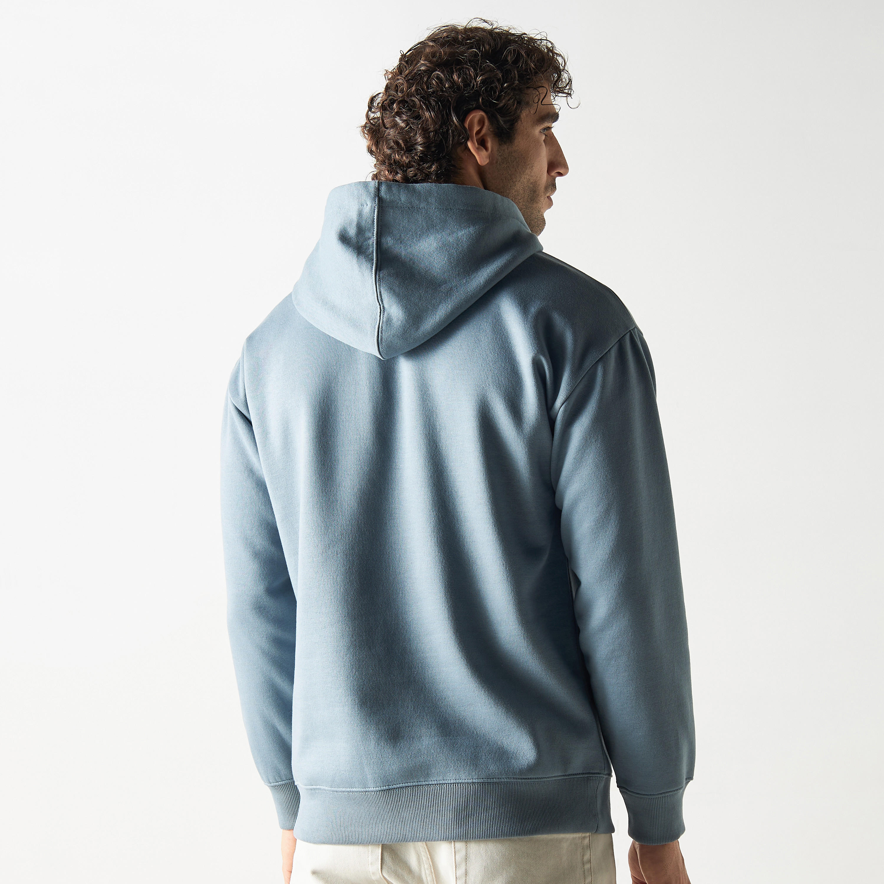 Iconic Solid Hoodie with Long Sleeves and Kangaroo Pocket-men-winterwear-hoodiesandsweatshirts-image-3