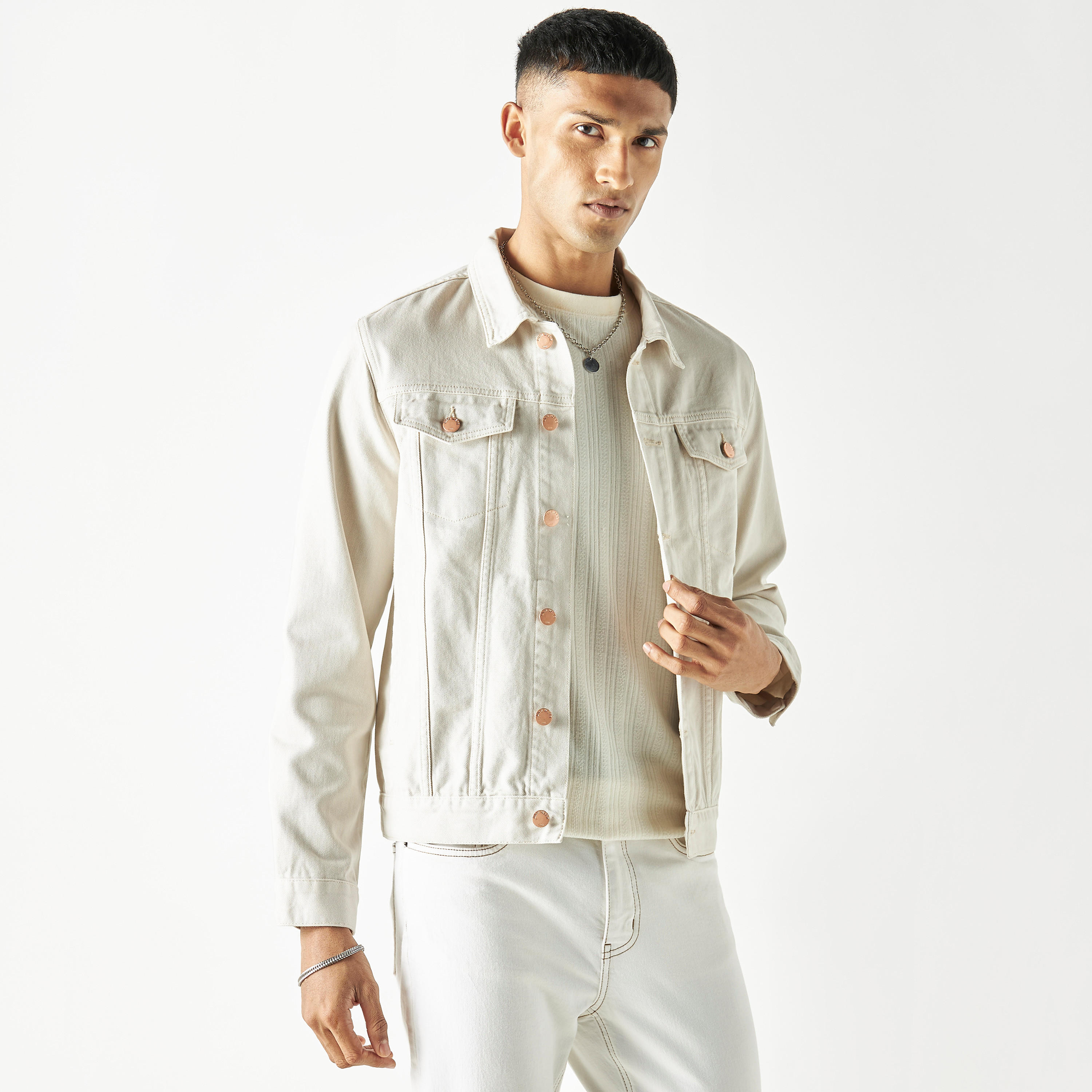 Iconic Solid Jacket with Pockets and Long Sleeves-men-clothing-jacketsandblazers-jackets-image-1