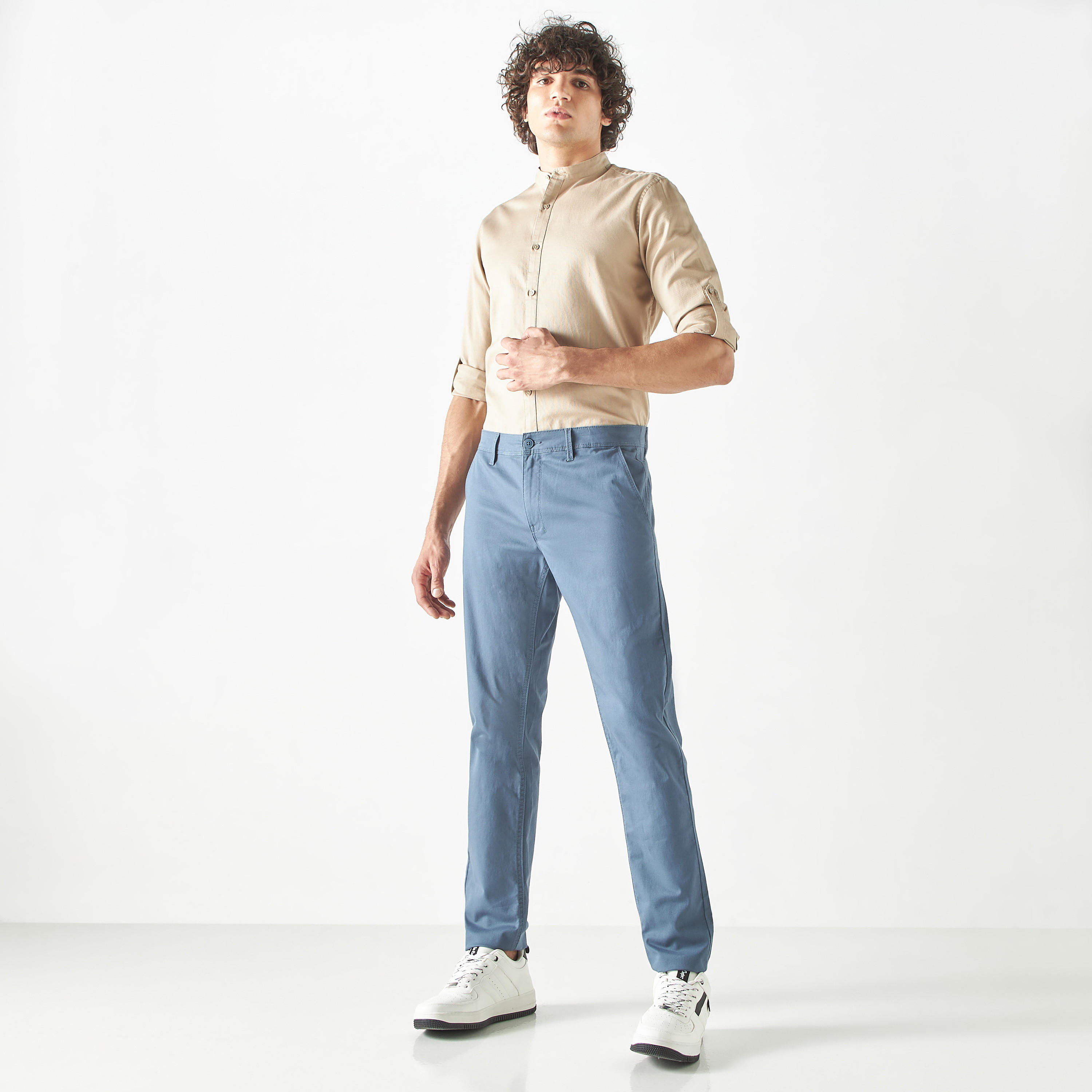 قميص بارز الملمس بقصة سليم بياقة ماندارين وأكمام طويلة-men-clothing-shirts-image-2