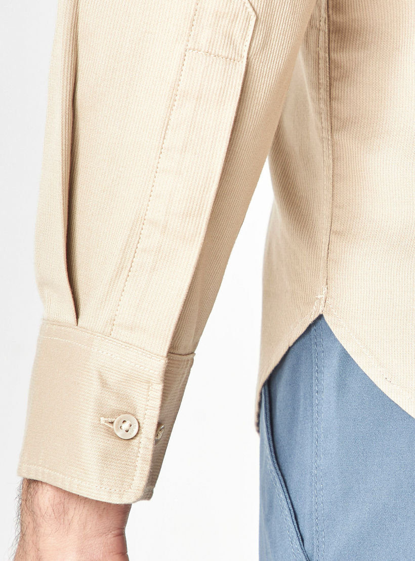 قميص بارز الملمس بقصة سليم بياقة ماندارين وأكمام طويلة-men-clothing-shirts-image-5