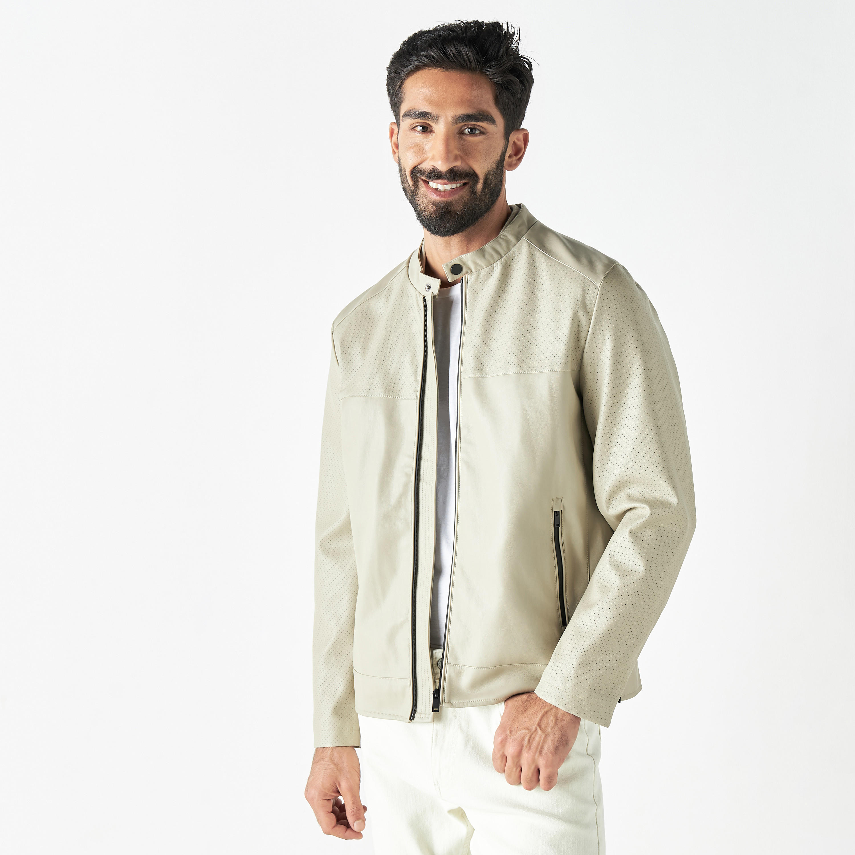 جاكيت بارز الملمس بياقة ماندارين وجيوب-men-clothing-jacketsandblazers-jackets-image-1