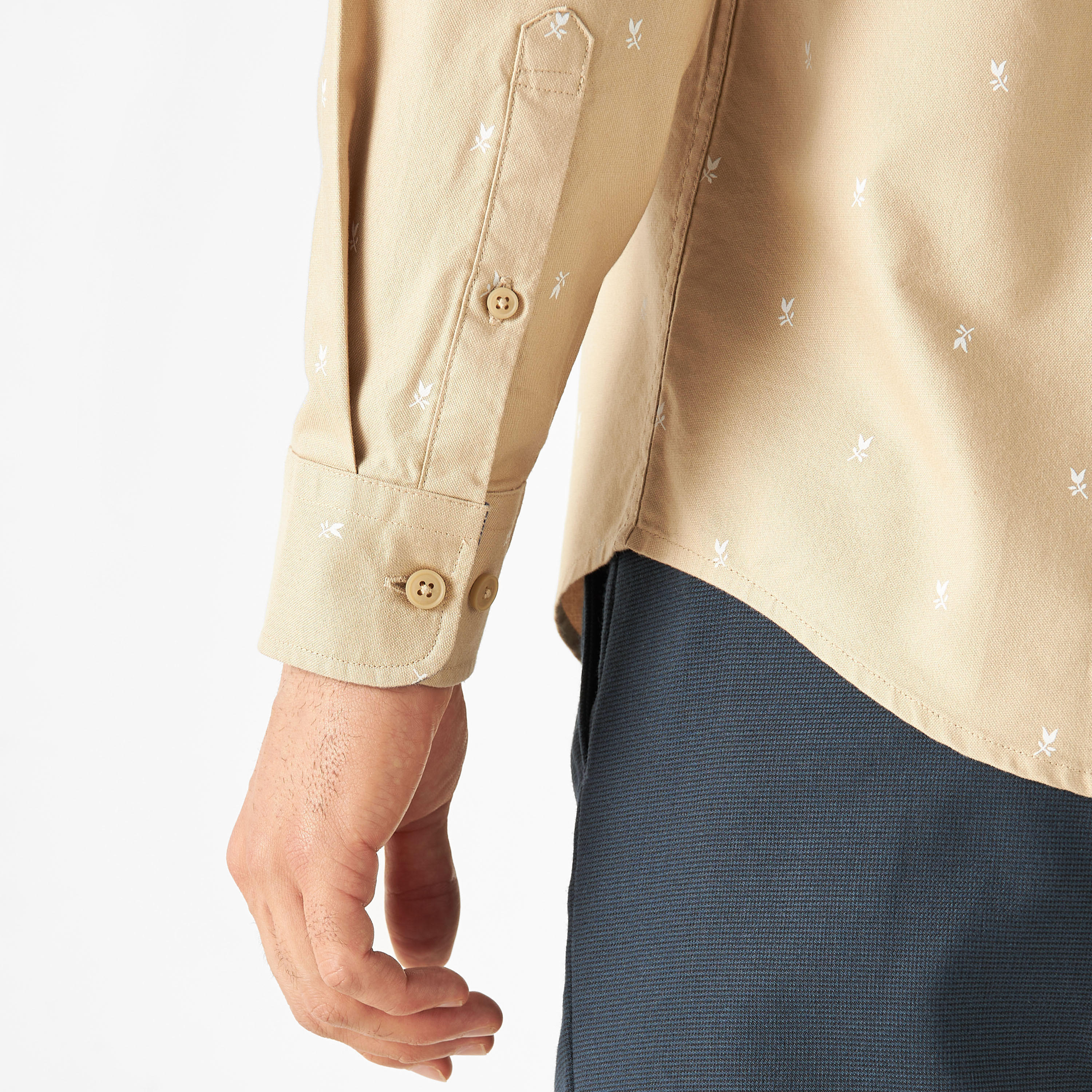 قميص بقصّة سليم وأكمام طويلة وطبعات-men-clothing-shirts-image-25