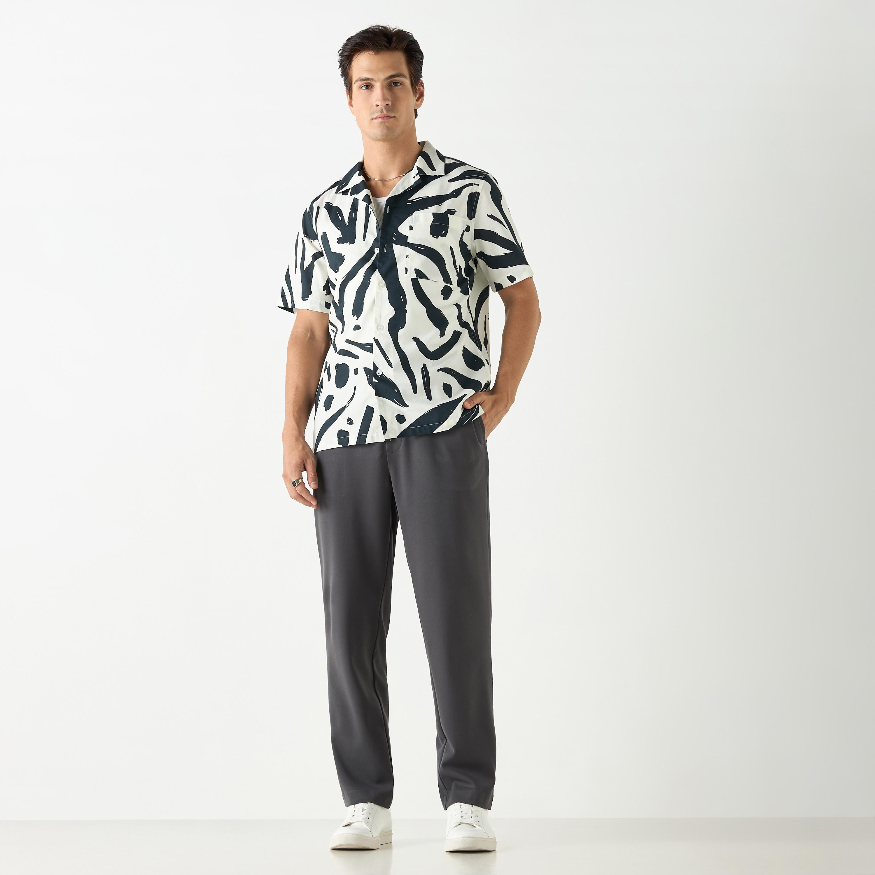 Solid Regular Fit Pant with Flexi Waist and Pockets-men-clothing-trousersandchinos-trousers-image-6