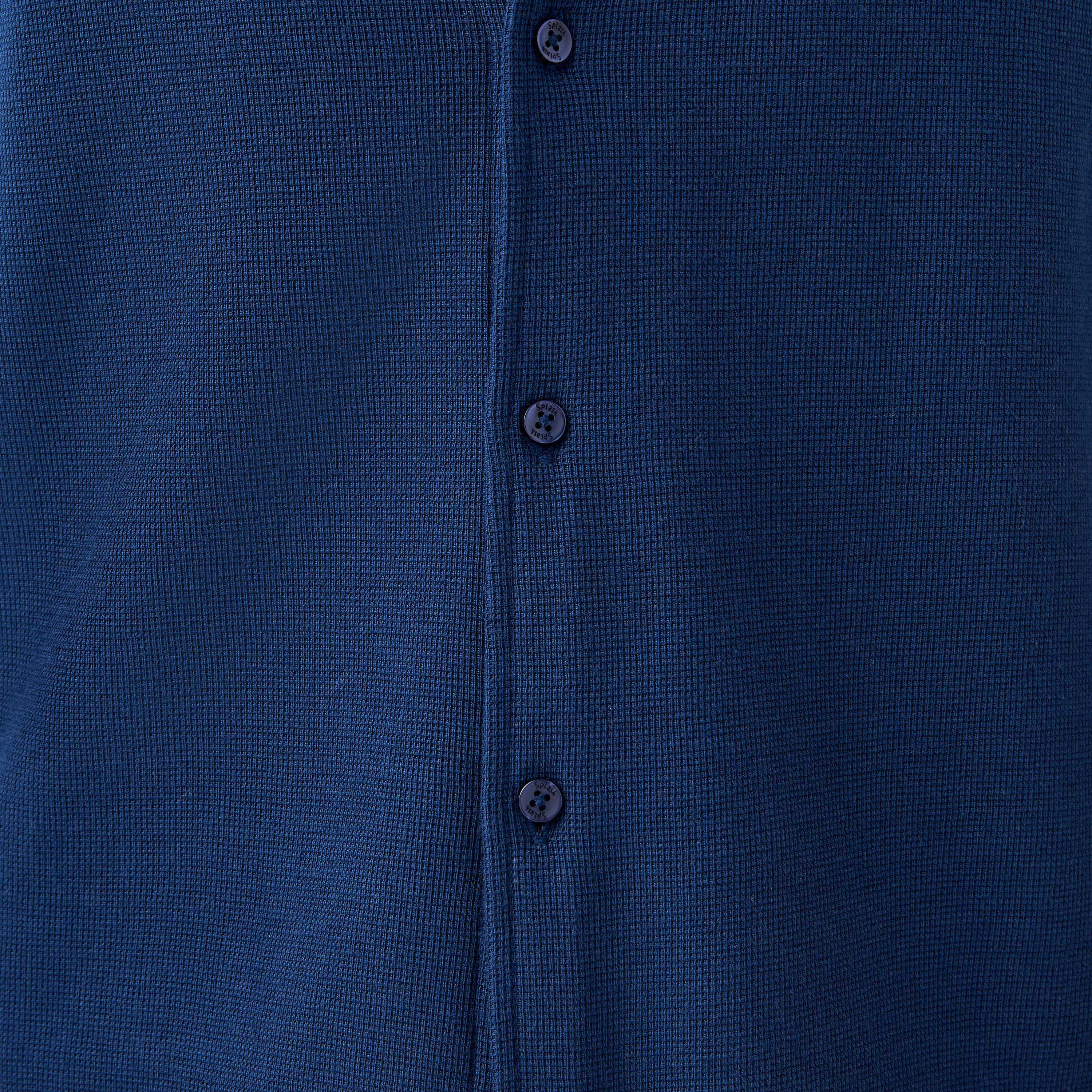 قميص بارز الملمس بقصة سليم وياقة عادية وأكمام قصيرة-men-clothing-shirts-image-11