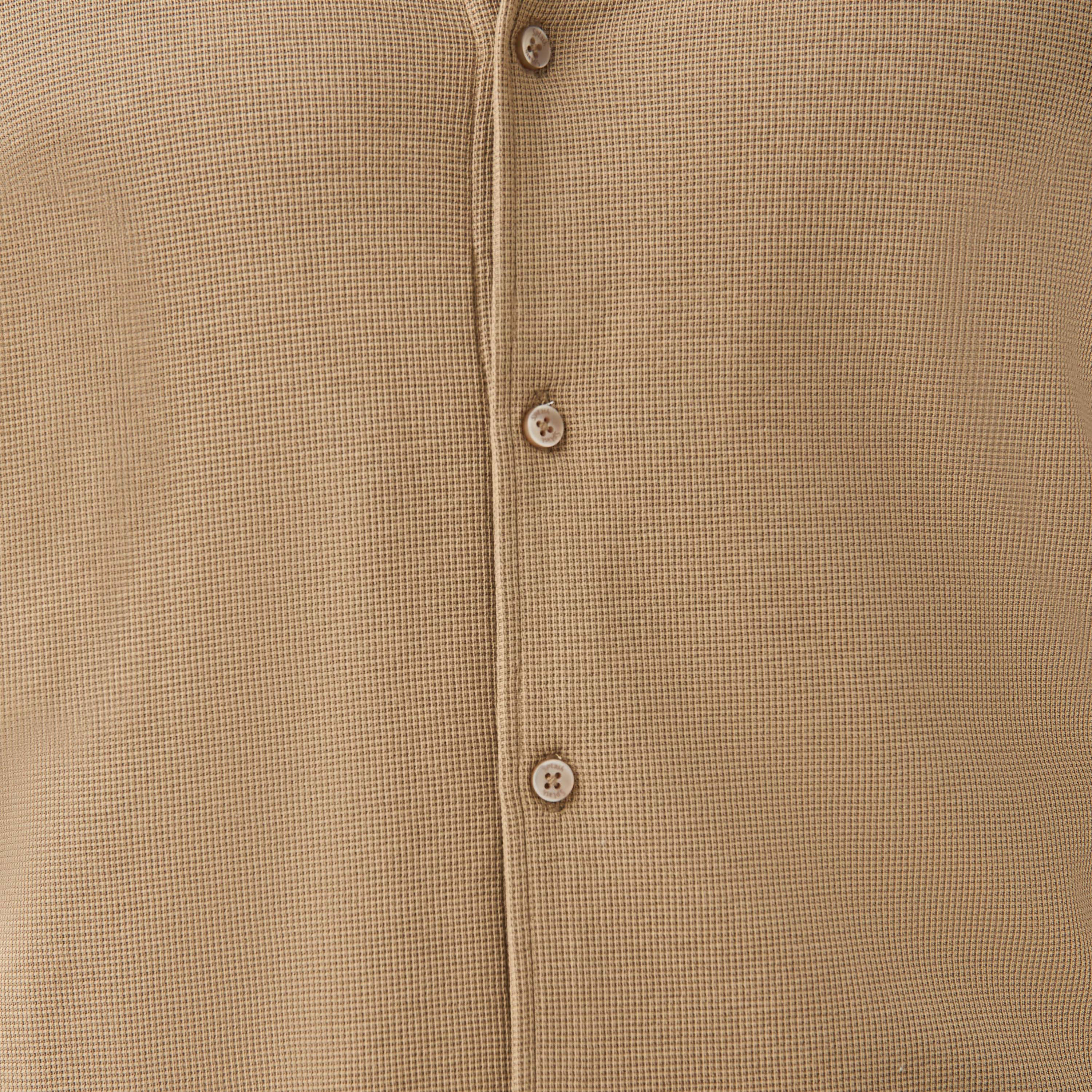 قميص بارز الملمس بقصة سليم وياقة عادية وأكمام قصيرة-men-clothing-shirts-image-6