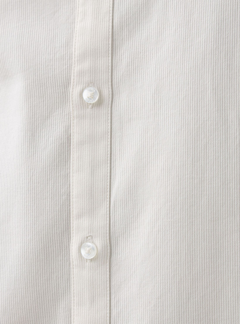 قميص بقصة عادية وياقة ماندارين وأكمام طويلة-men-clothing-shirts-image-6