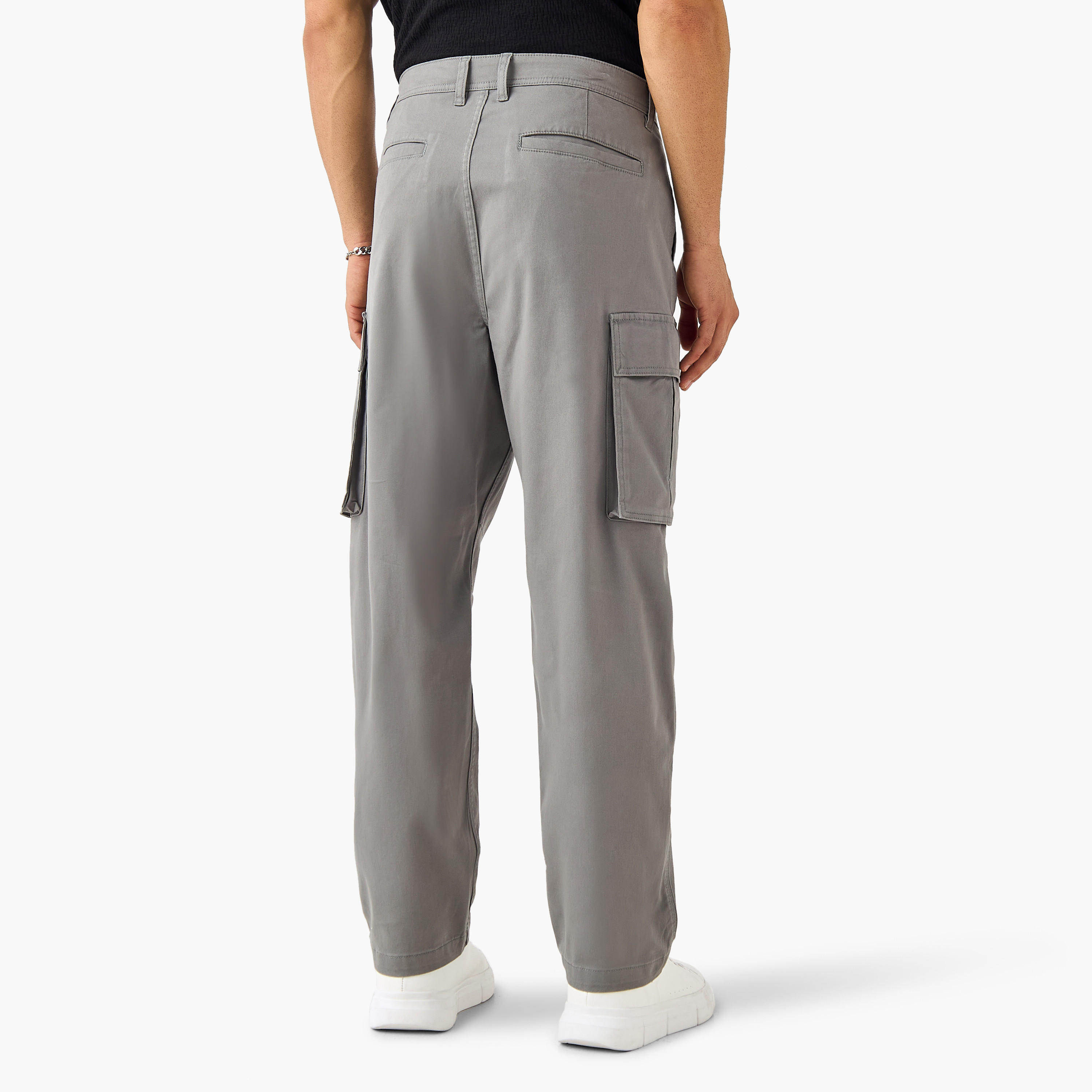 بنطلون كارجو تويل بقصة عادية وجيوب-men-clothing-bottoms-trousersandchinos-trousers-image-2