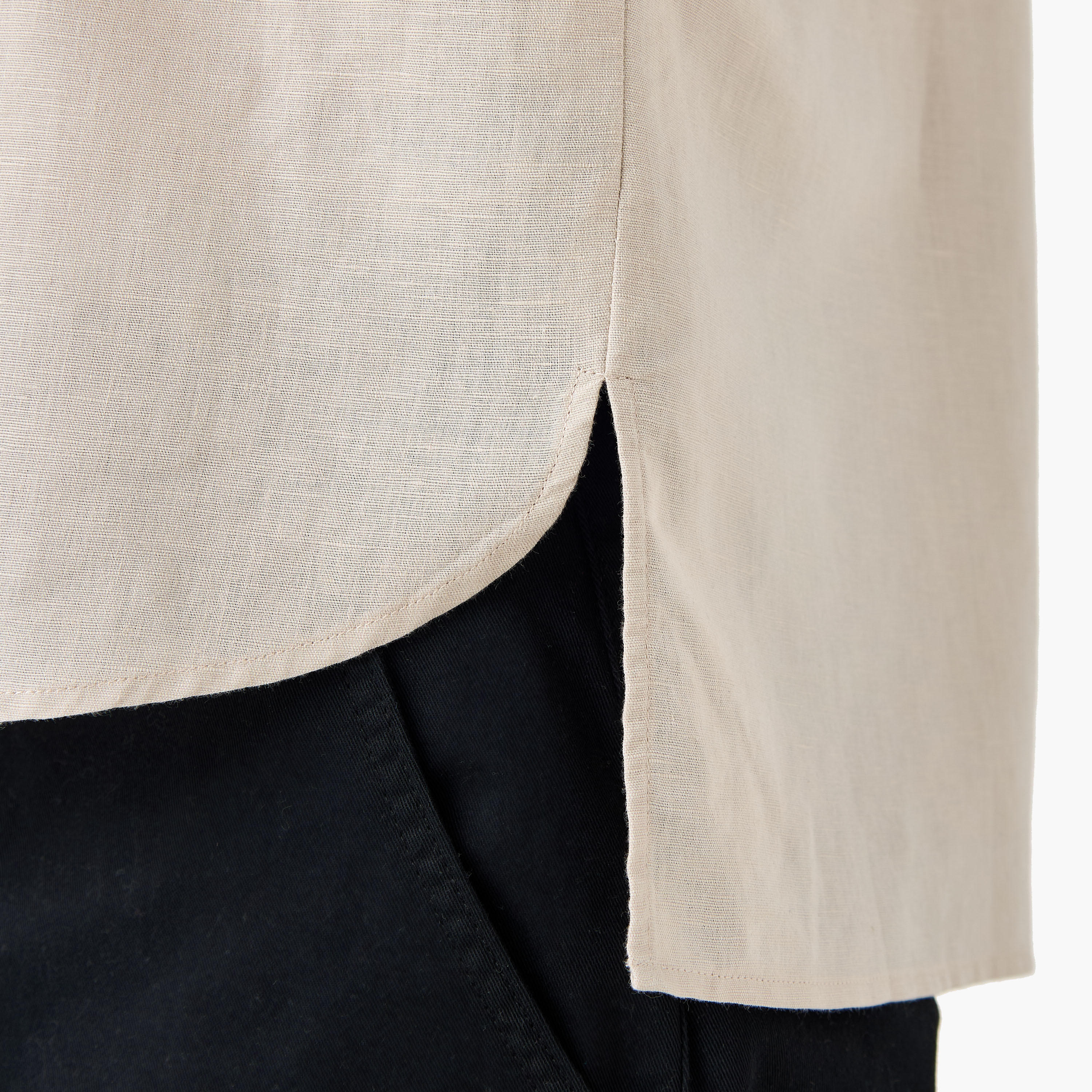 قميص من مزيج الكتان بياقة ماندرين وقصة عادية-men-clothing-shirts-image-1
