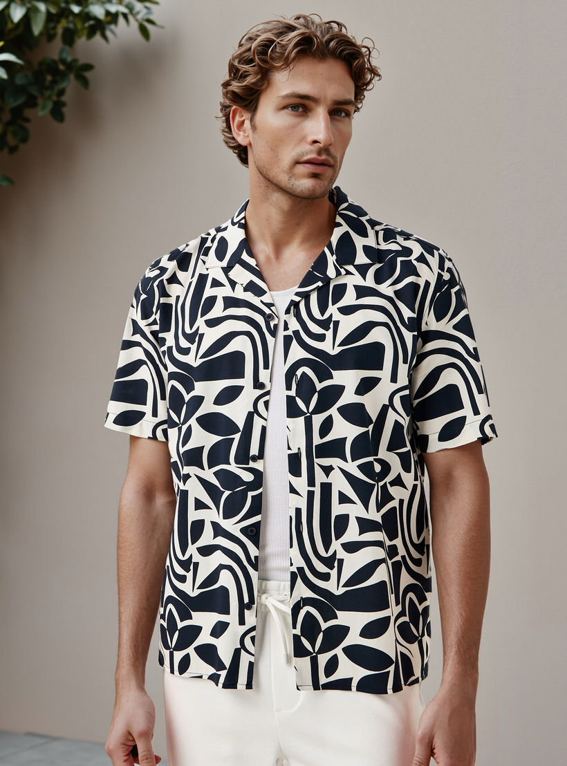 قميص بقصّة عادية وياقة وطبعات-men-clothing-shirts-image-5