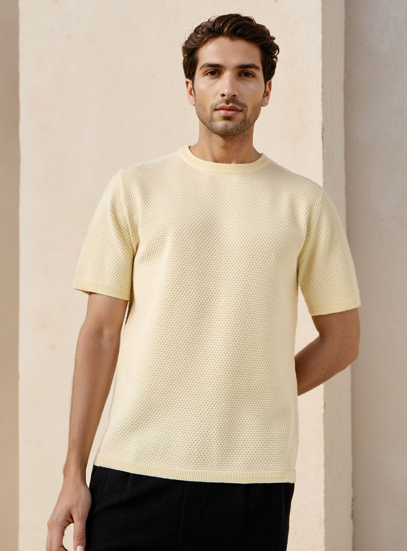تيشيرت بارز الملمس بياقة ضيقة-men-clothing-tshirtsandpolos-tshirts-image-1
