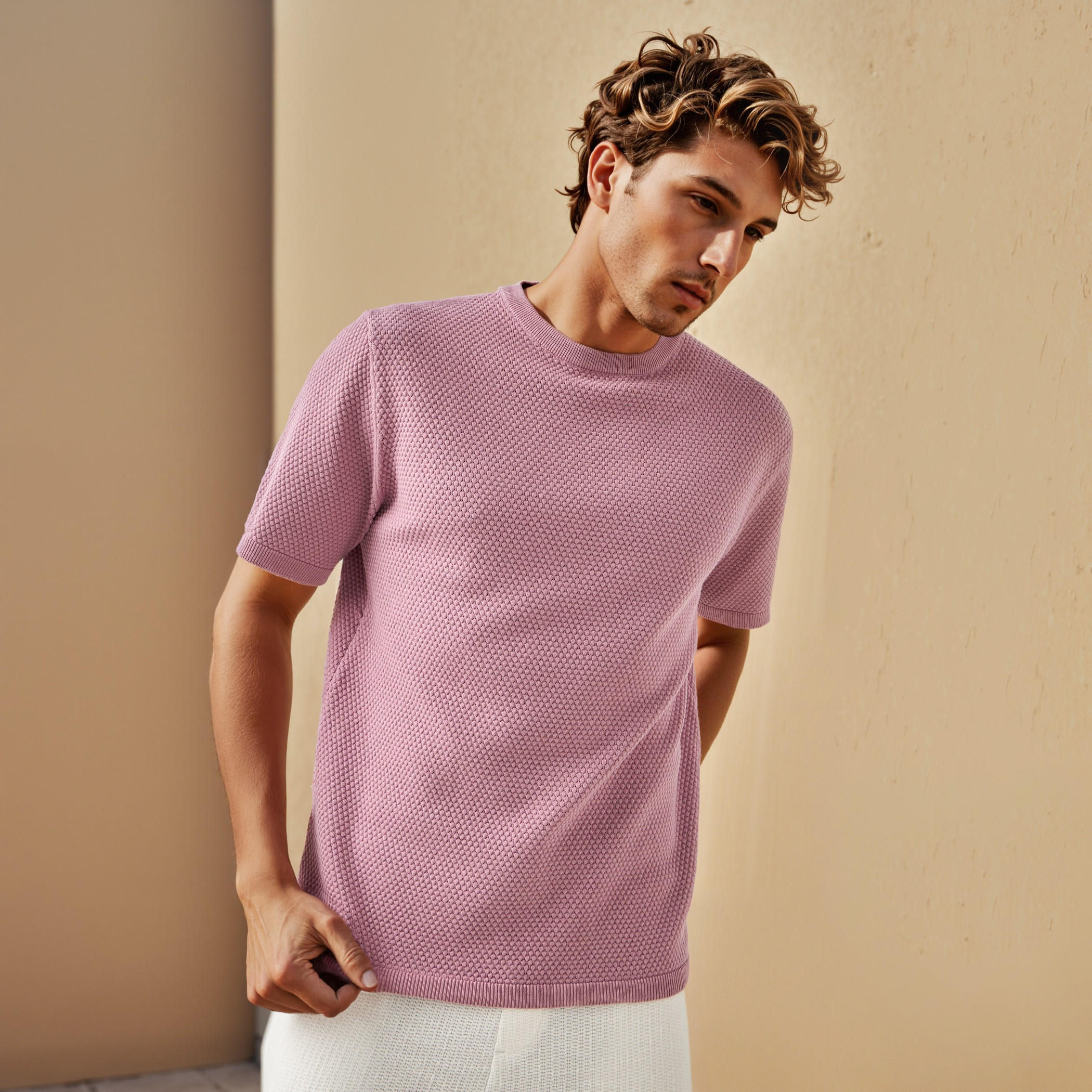 Textured Crew Neck T-shirt-men-clothing-tshirtsandpolos-tshirts-image-1