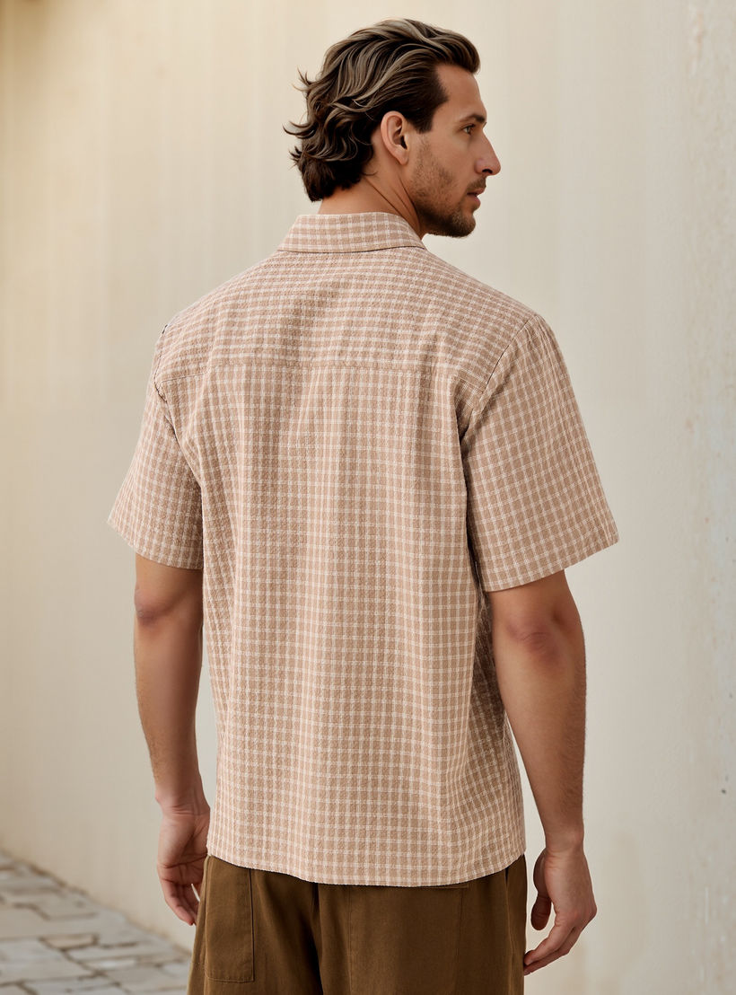 قميص كاروهات بقصّة عادية-men-clothing-shirts-image-3