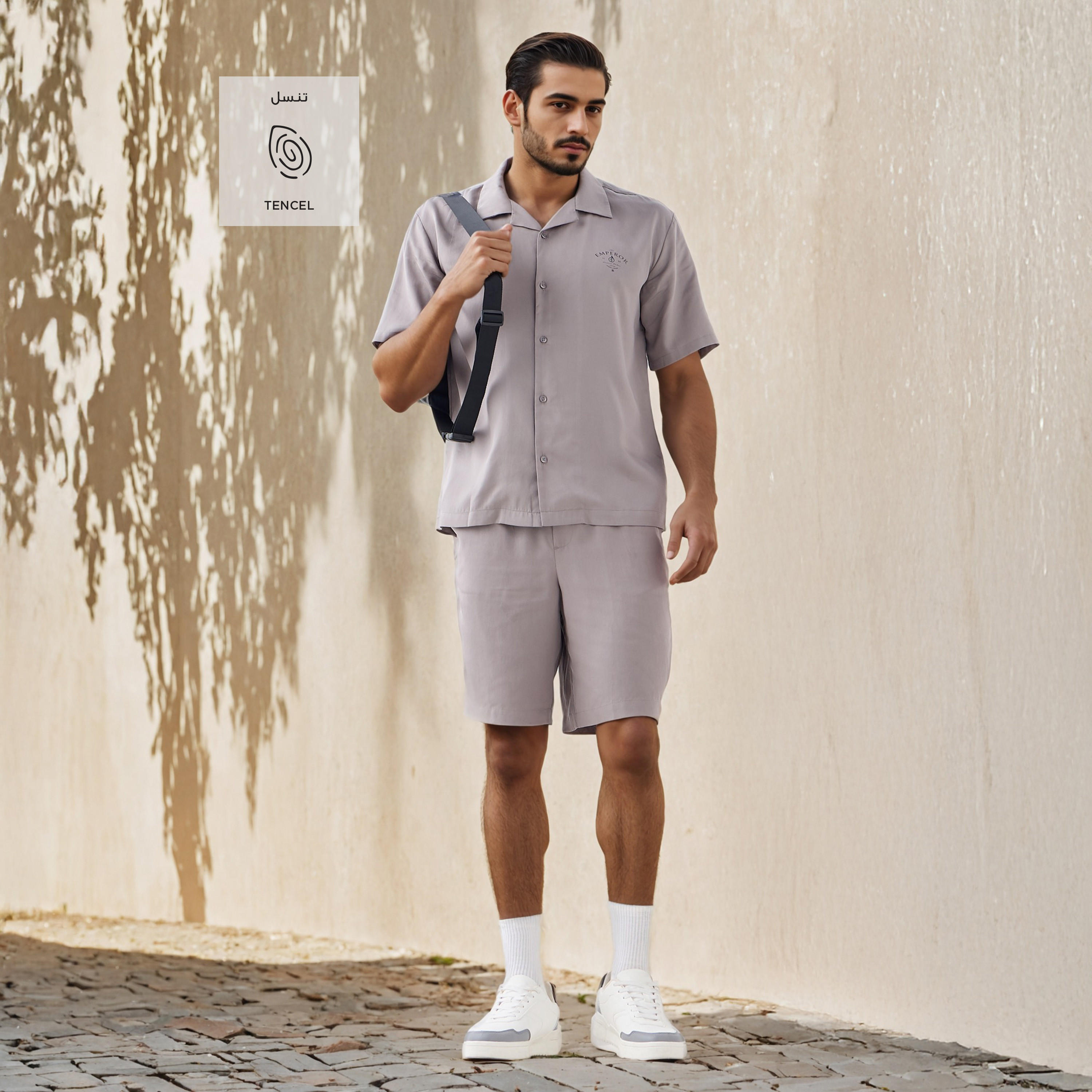 قميص بطبعات وقصة عادية وياقة كامب من إمبيرور-men-clothing-shirts-image-4