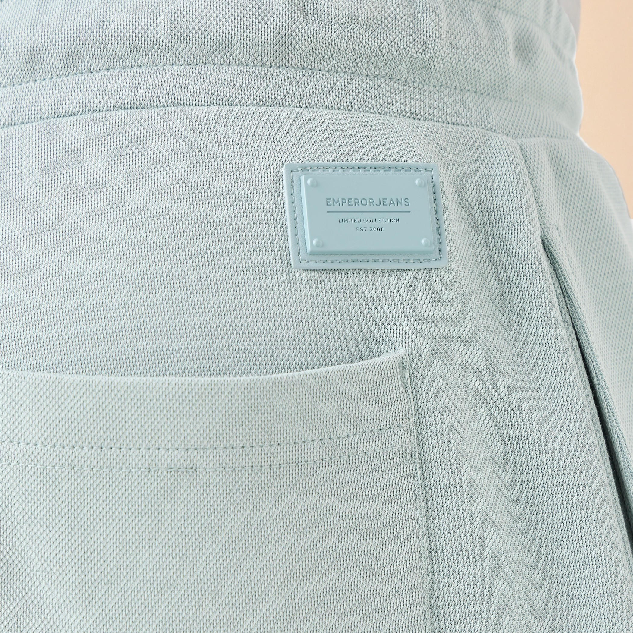 بنطلون برباط إغلاق وجيوب من إمبرور-men-clothing-bottoms-joggers-image-1