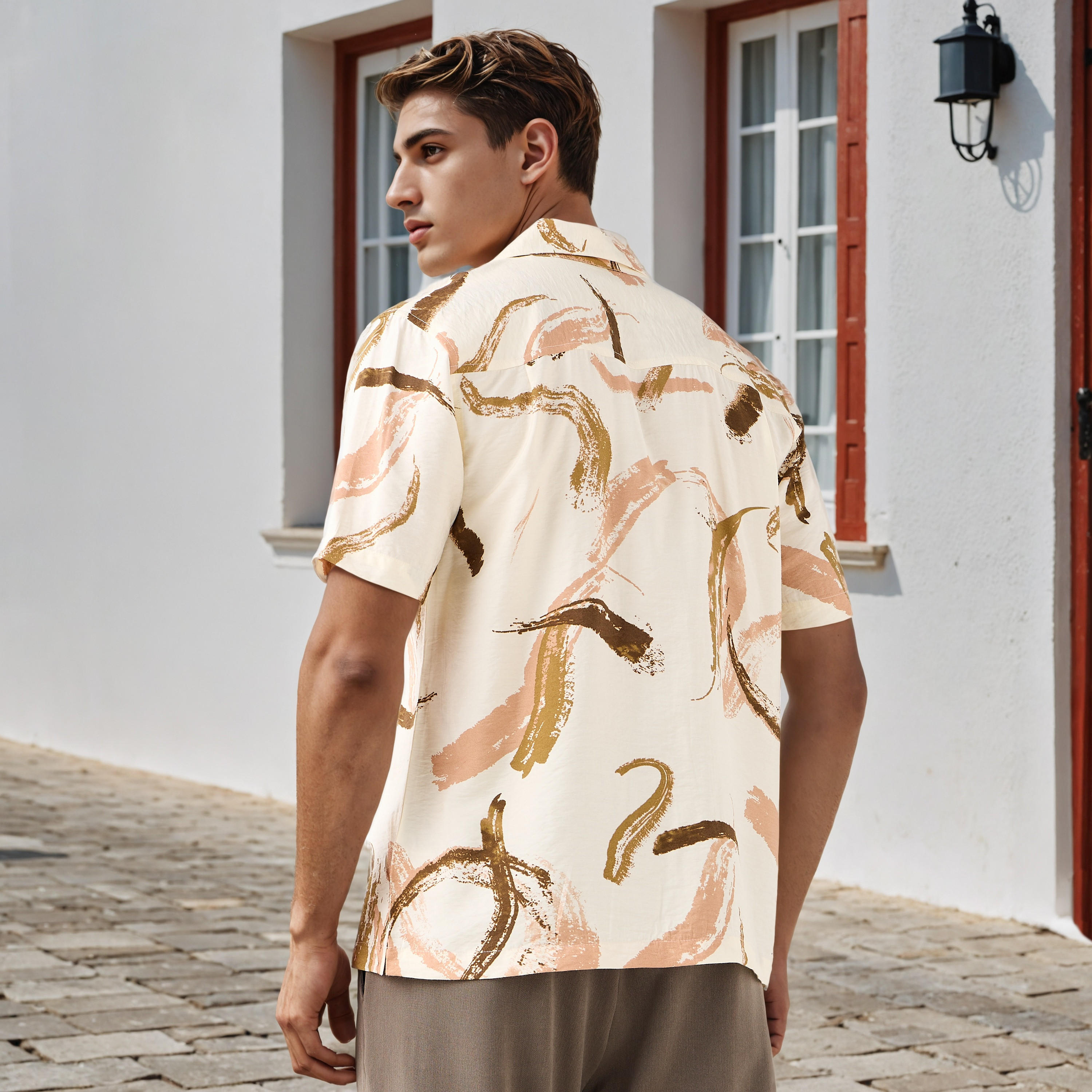 قميص بطبعات وياقة كامب-men-clothing-shirts-image-3