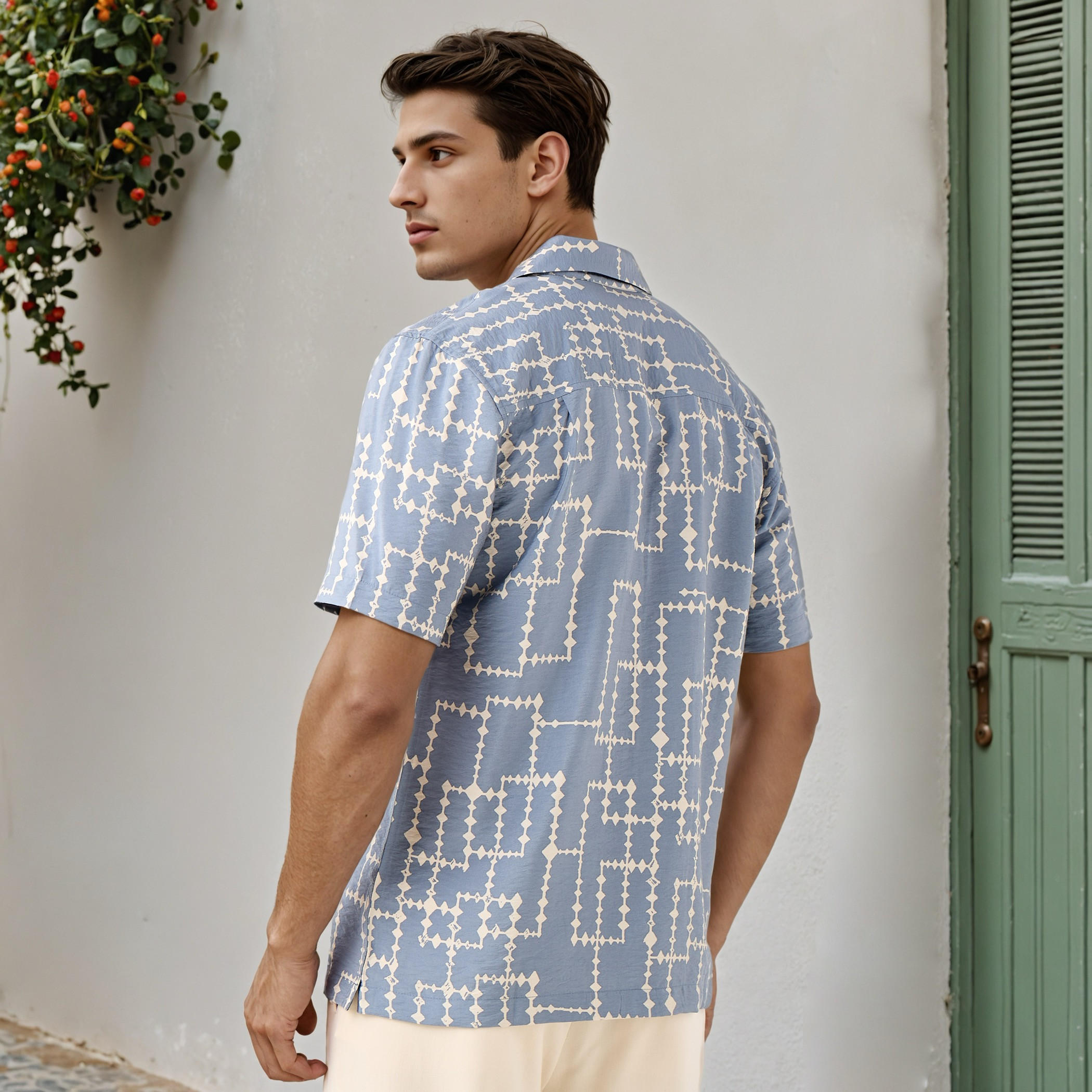 قميص بطبعات وياقة كامب-men-clothing-shirts-image-3