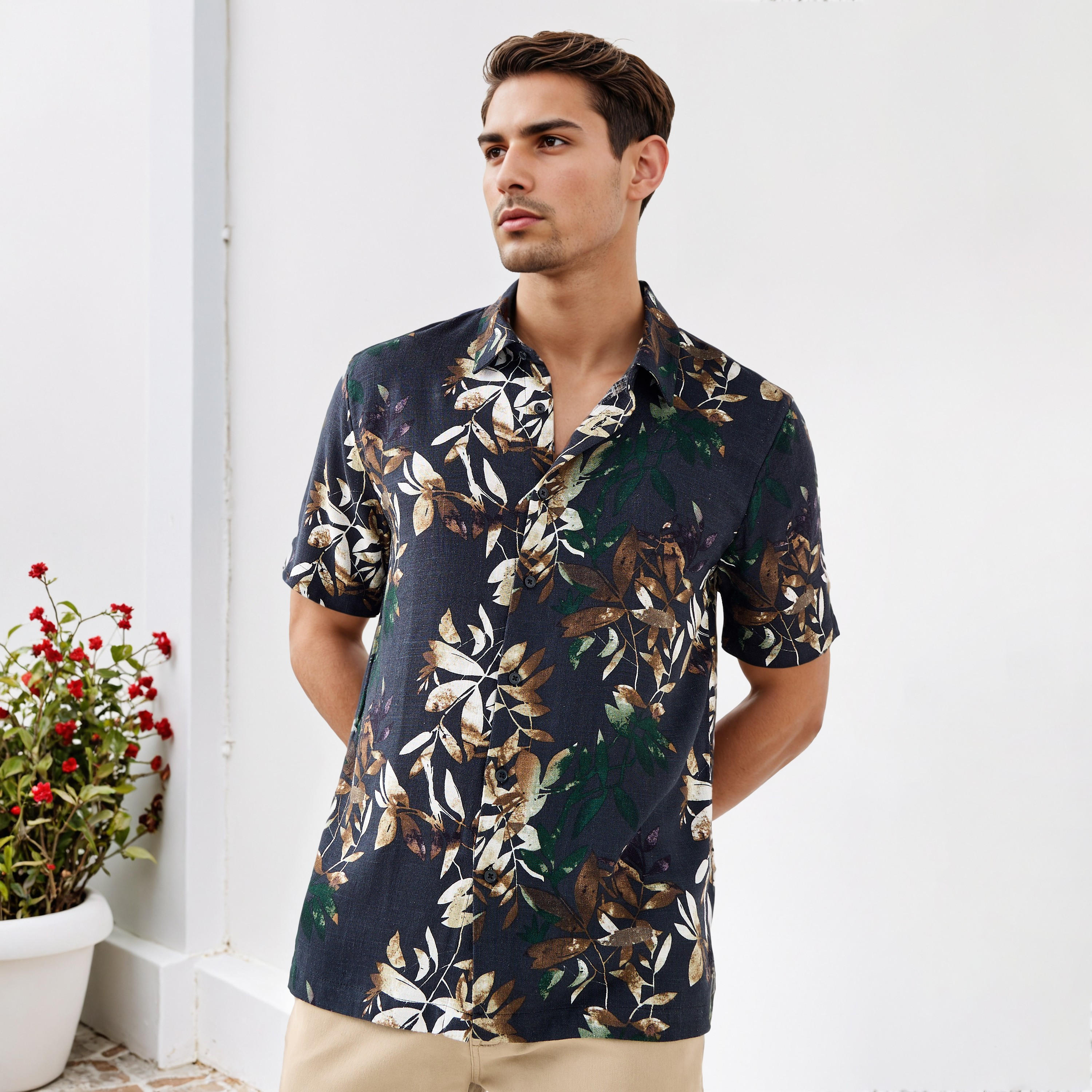 قميص بقصة عادية وطبعات نباتية-men-clothing-shirts-image-5