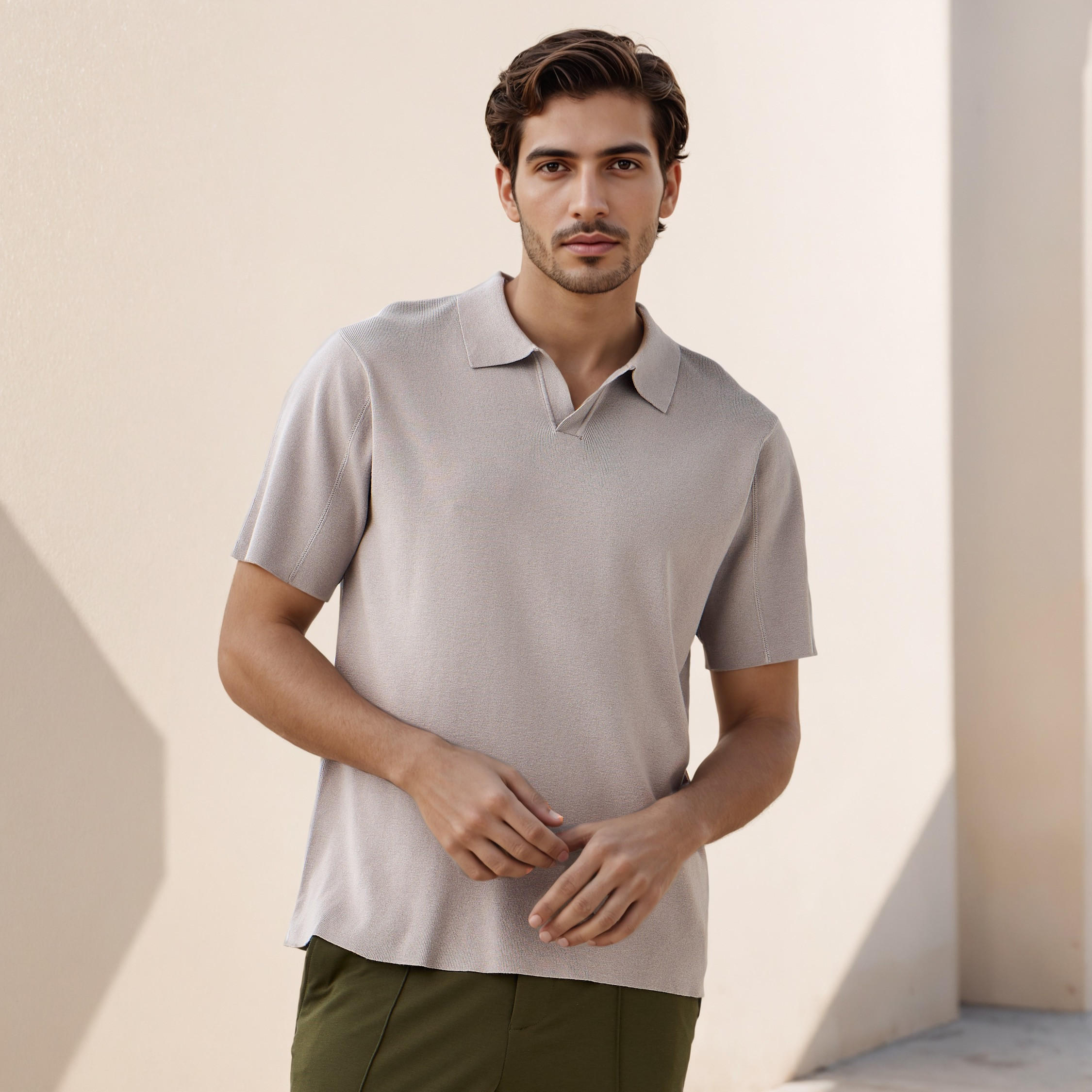 تيشيرت بولو بقصة عادية-men-clothing-sweatersandpullovers-image-1