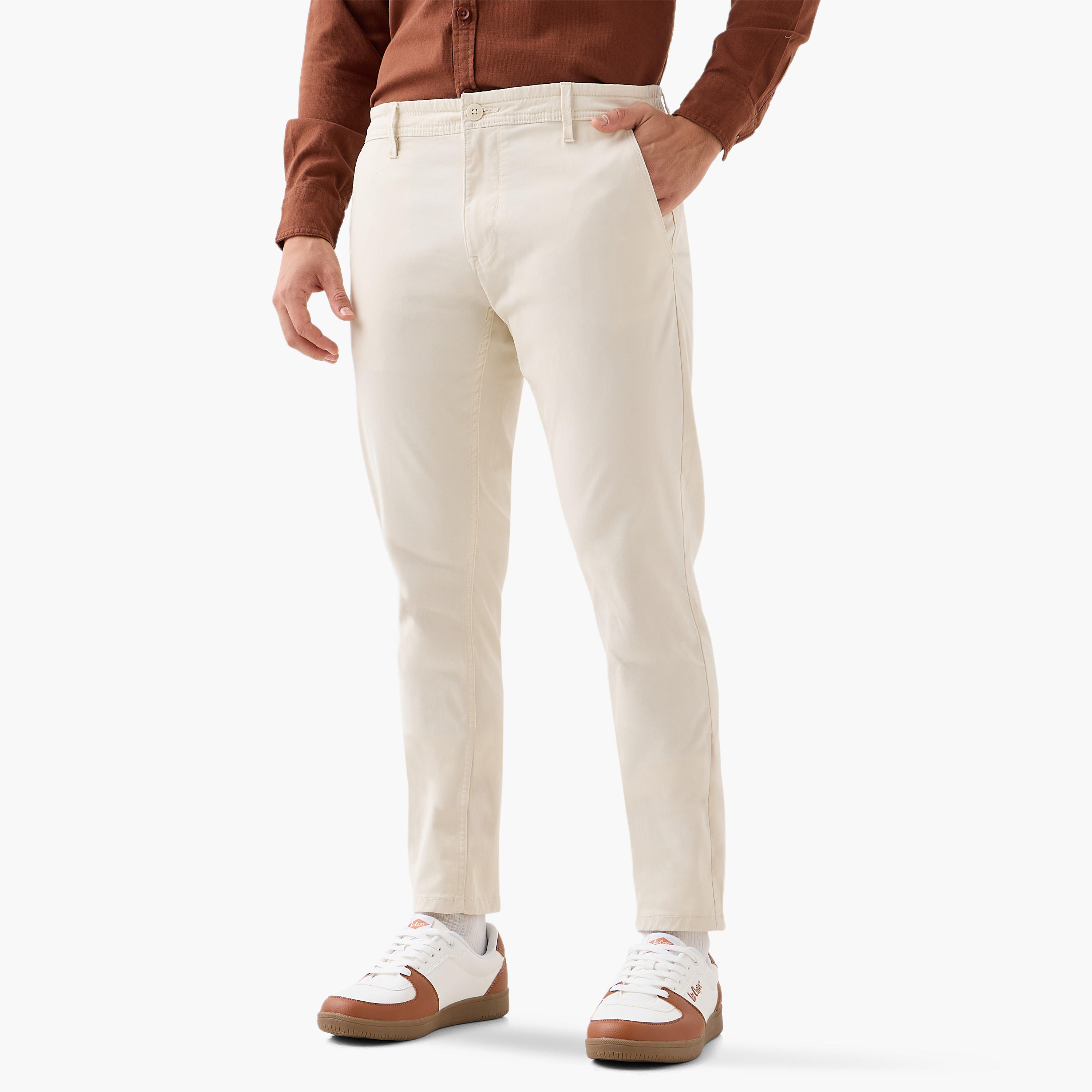 بنطلون شينو بقصة سليم وجيوب-men-clothing-bottoms-trousersandchinos-chinos-image-5