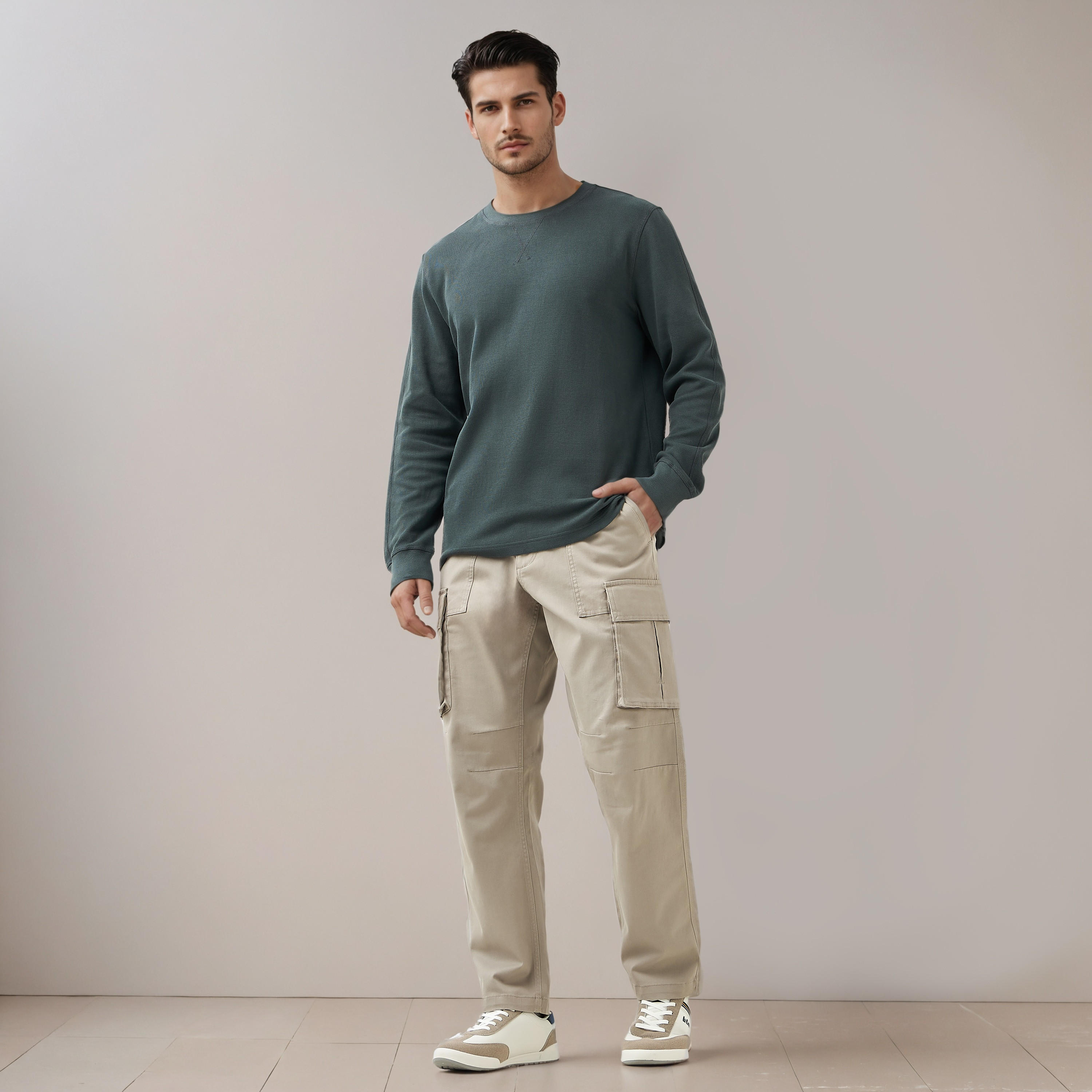 بنطلون كارجو تويل بقصة عادية-men-clothing-bottoms-trousersandchinos-trousers-image-2
