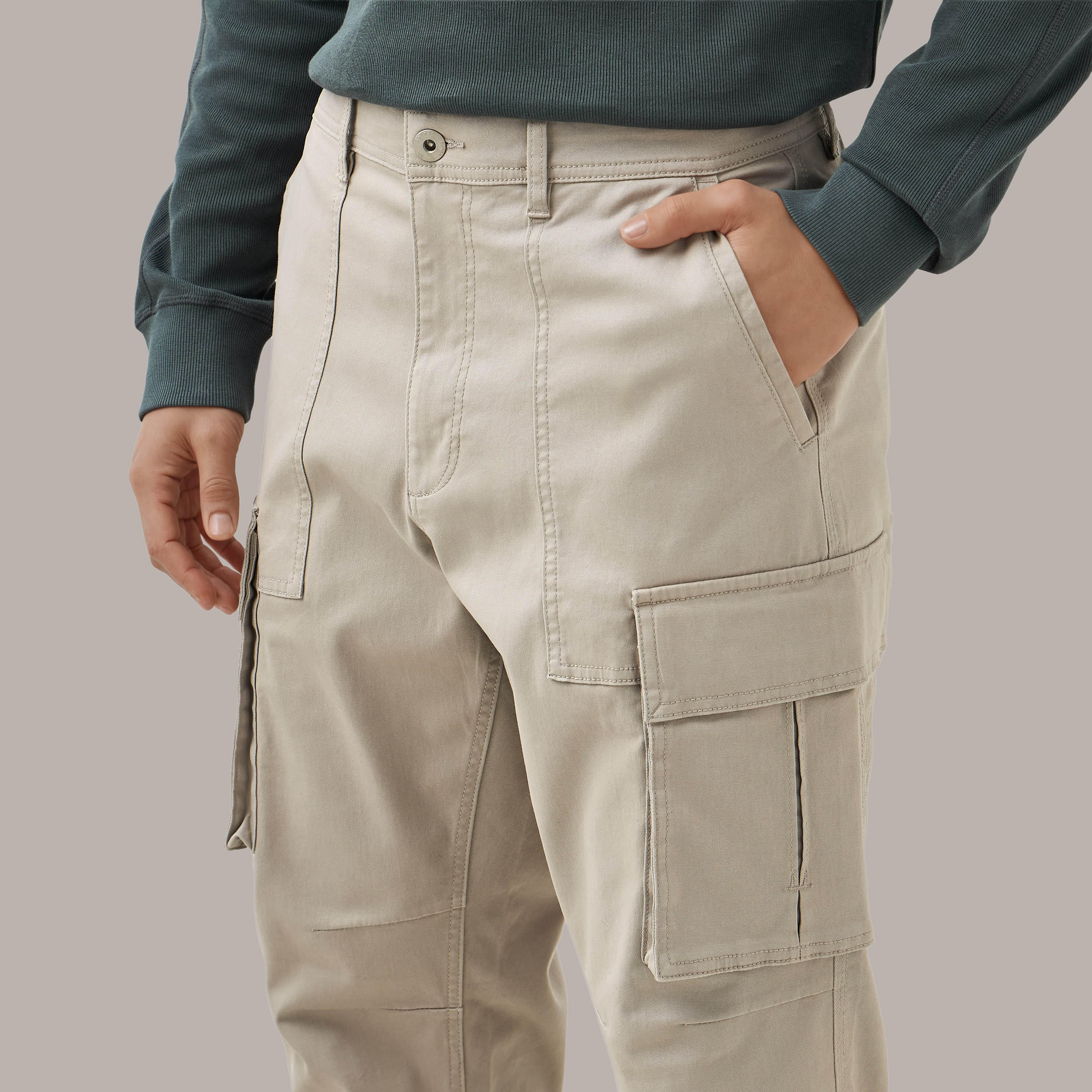 Regular Fit Twill Cargo Pants-men-clothing-bottoms-trousersandchinos-trousers-image-4