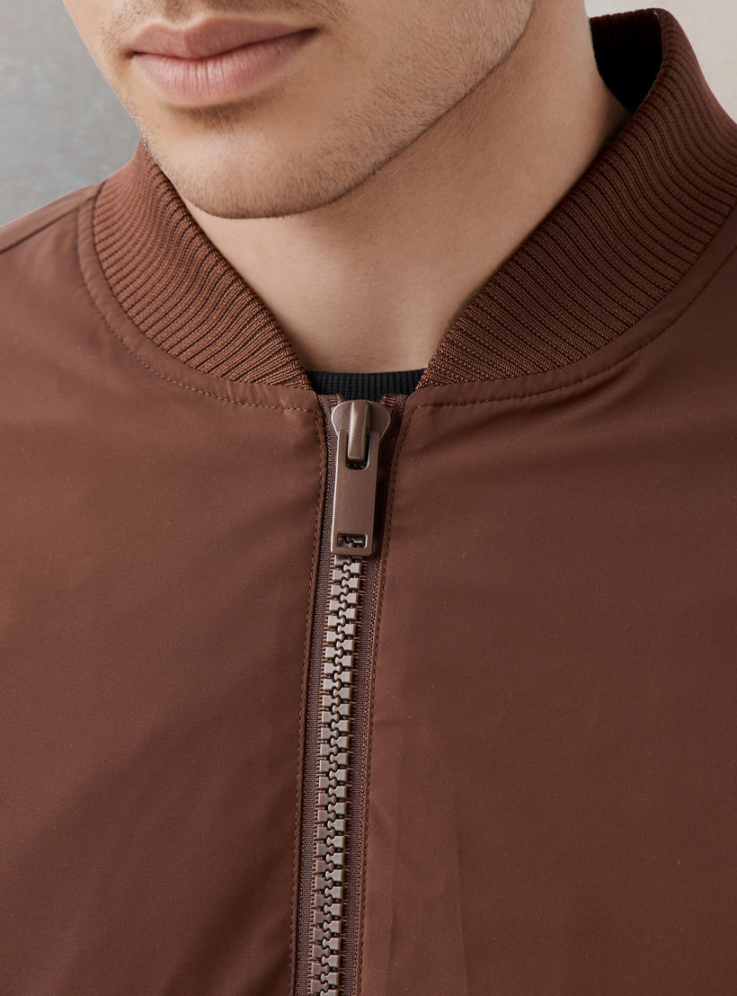 Men Regular Fit Bomber Jacket-men-clothing-jacketsandblazers-jackets-image-5