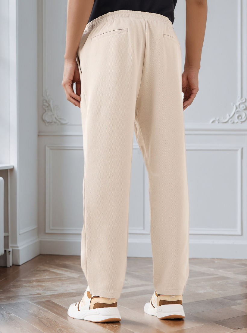 بنطلون رجالي بقصة مريحة وجيوب-men-clothing-bottoms-joggers-image-3