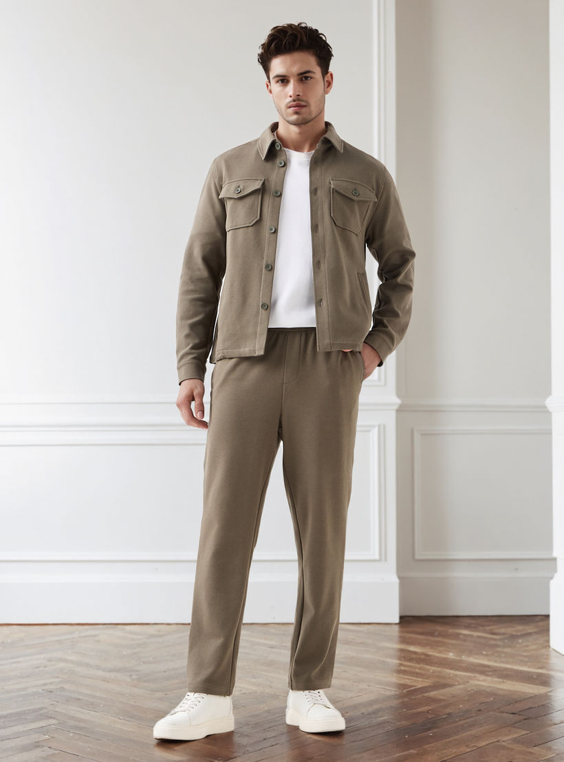 بنطلون رجالي بخصر مرن وقصة عادية وجيوب-men-clothing-bottoms-joggers-image-2