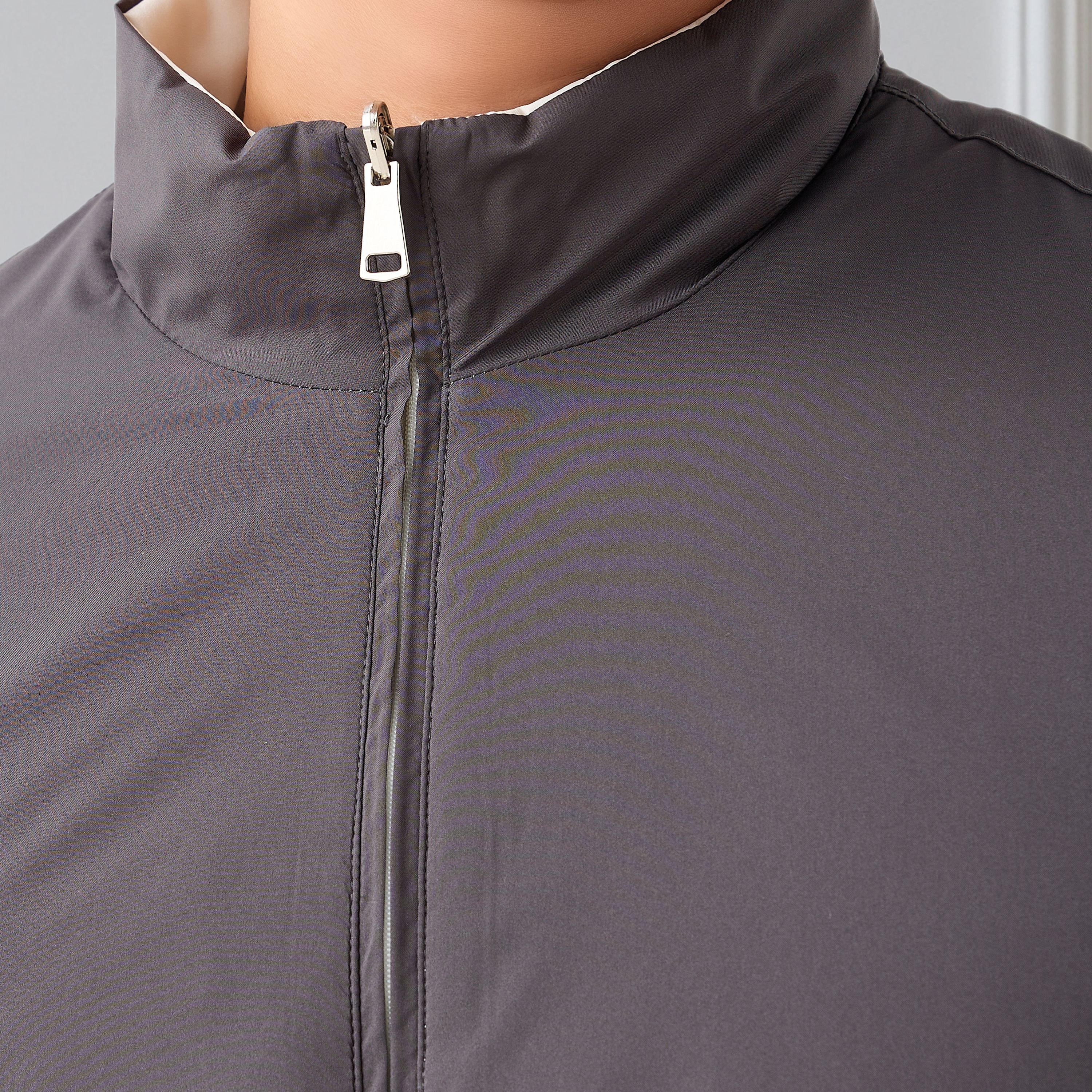 جاكيت رجالي على الوجهين بقصة عادية وياقة عالية-men-clothing-jacketsandblazers-jackets-image-4