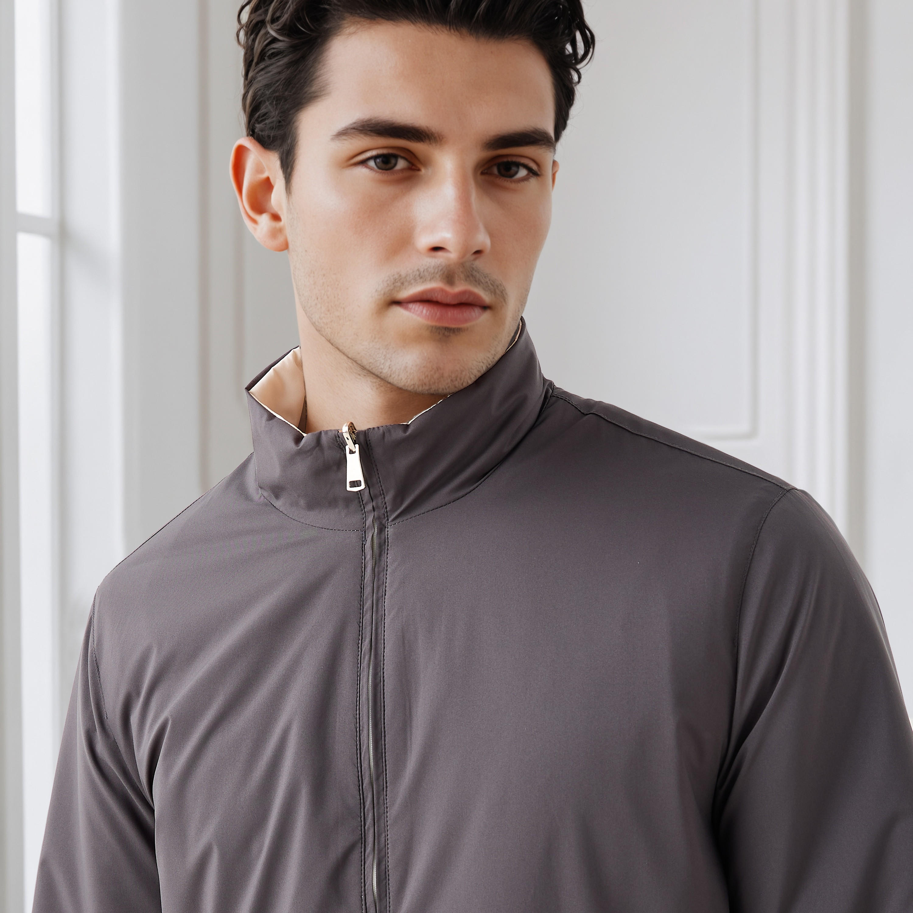 جاكيت رجالي على الوجهين بقصة عادية وياقة عالية-men-clothing-jacketsandblazers-jackets-image-6